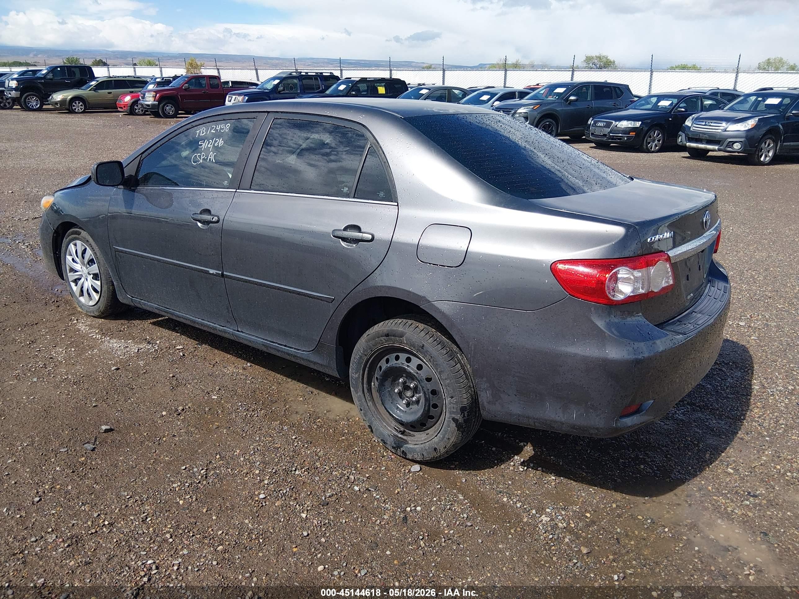 2013 Toyota Corolla Le Gray vin: 5YFBU4EE6DP078500