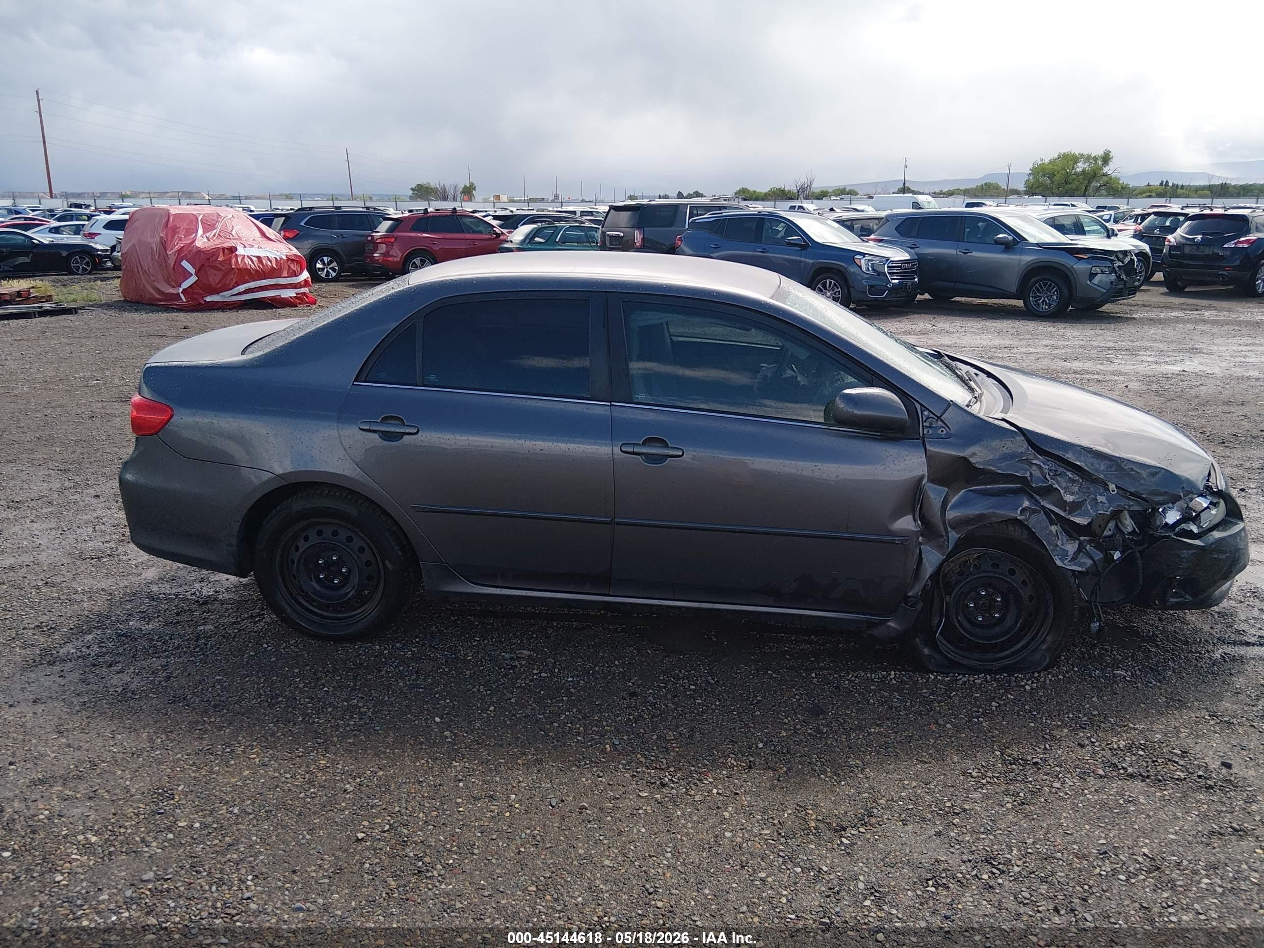 2013 Toyota Corolla Le Gray vin: 5YFBU4EE6DP078500