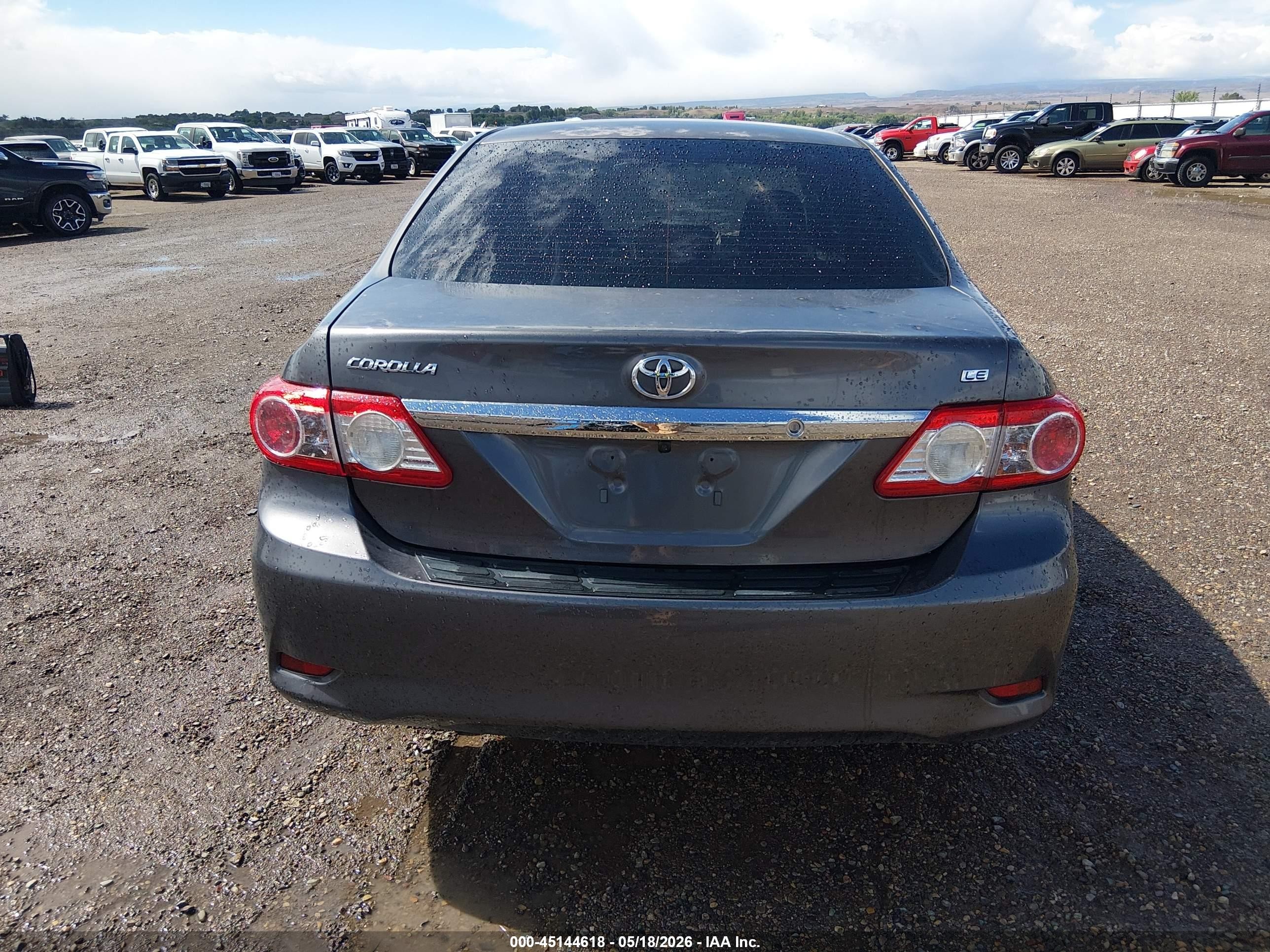 2013 Toyota Corolla Le Gray vin: 5YFBU4EE6DP078500