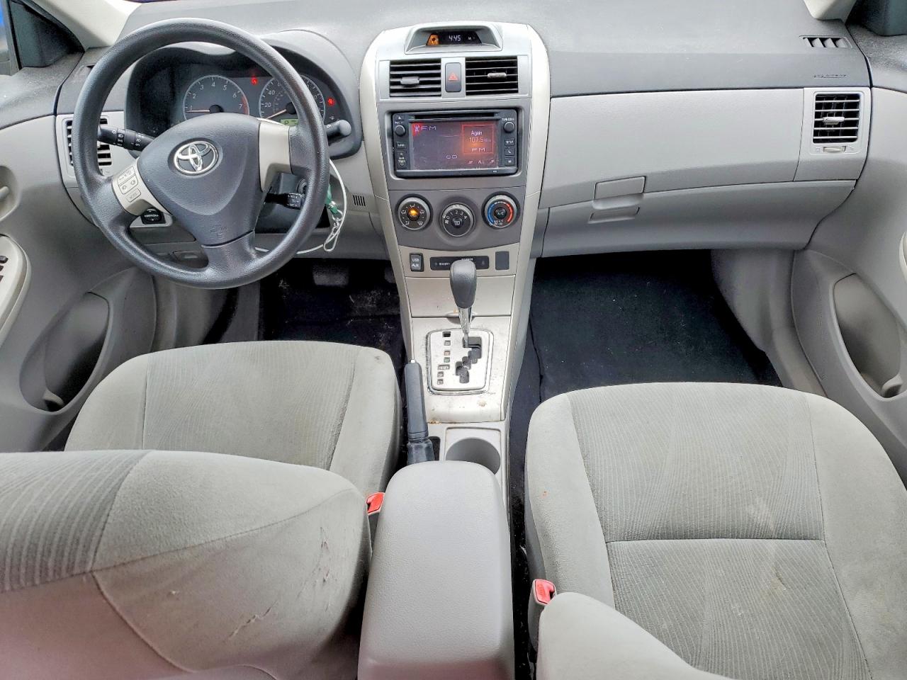 2013 Toyota Corolla Le Blue vin: 5YFBU4EE6DP100303