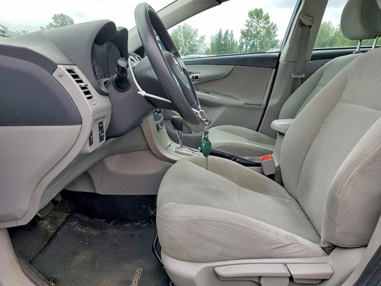 2013 Toyota Corolla Le Blue vin: 5YFBU4EE6DP100303