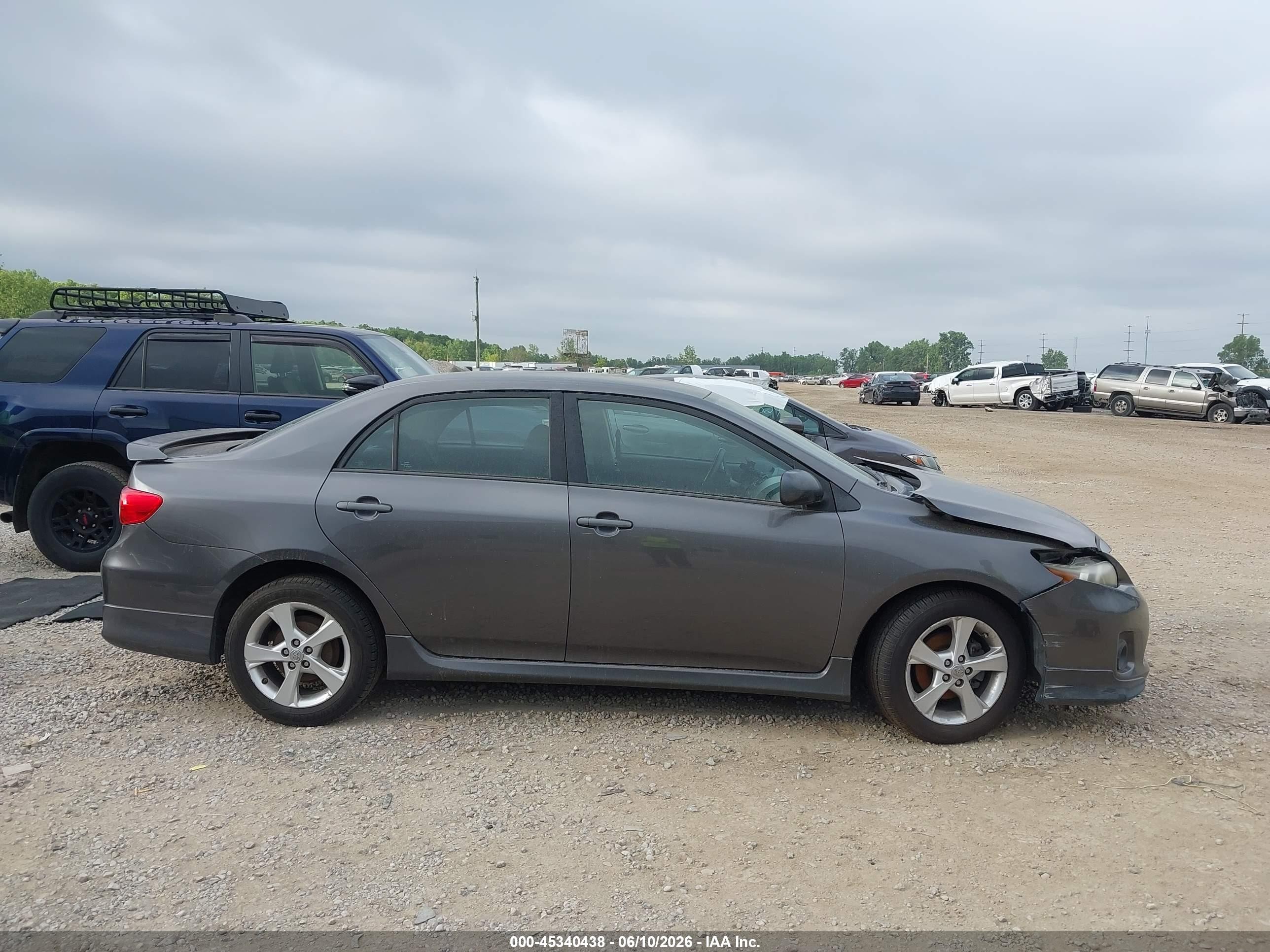 2013 Toyota Corolla S Gray vin: 5YFBU4EE6DP111155