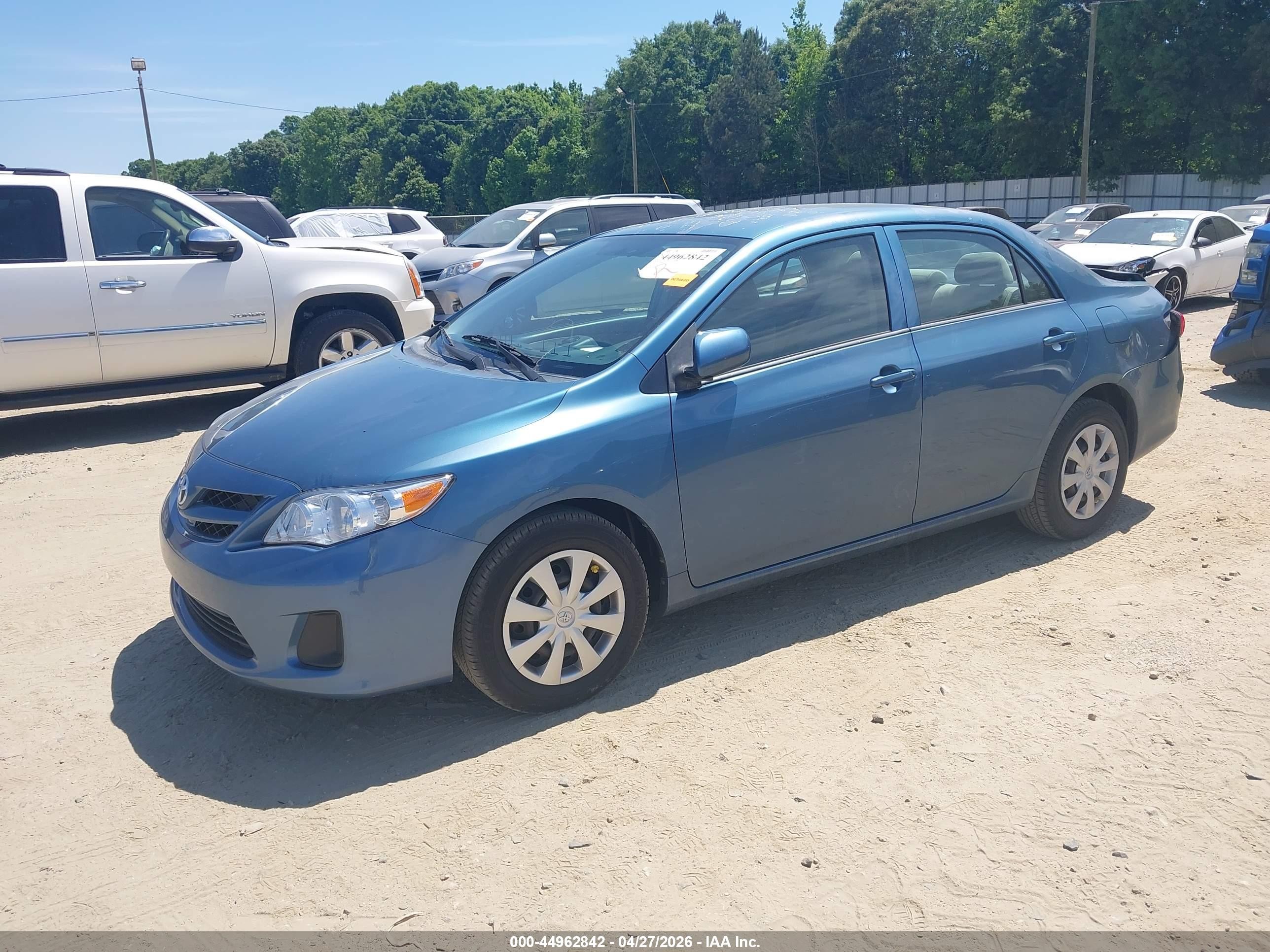 2013 Toyota Corolla L Blue vin: 5YFBU4EE6DP114234