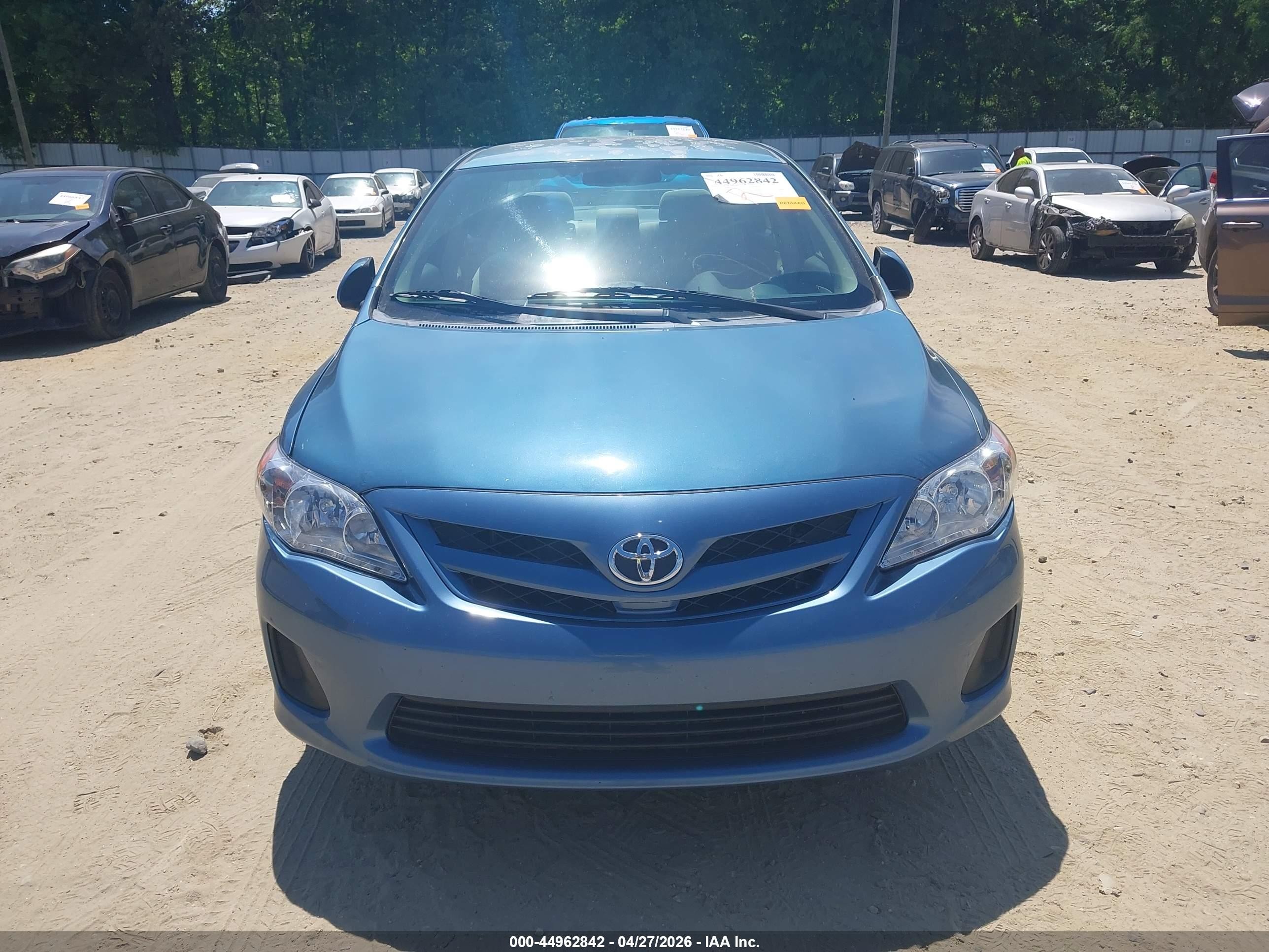 2013 Toyota Corolla L Blue vin: 5YFBU4EE6DP114234