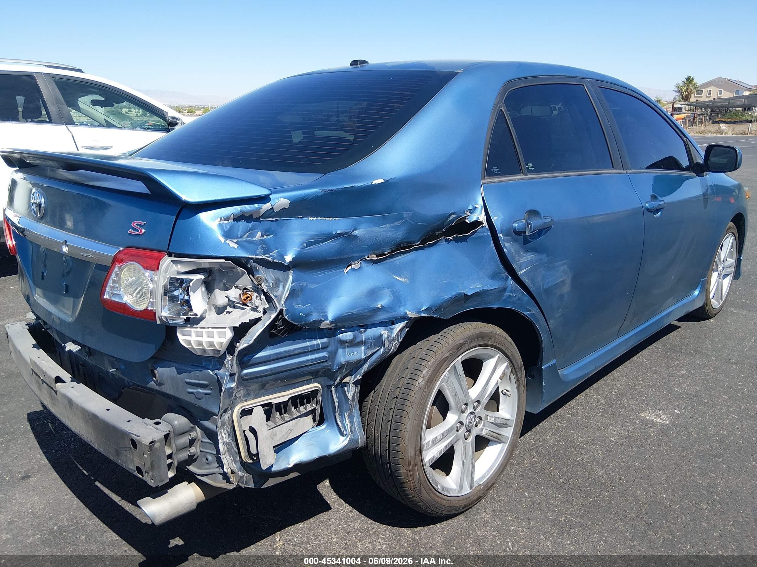 2013 Toyota Corolla S Blue vin: 5YFBU4EE6DP115125