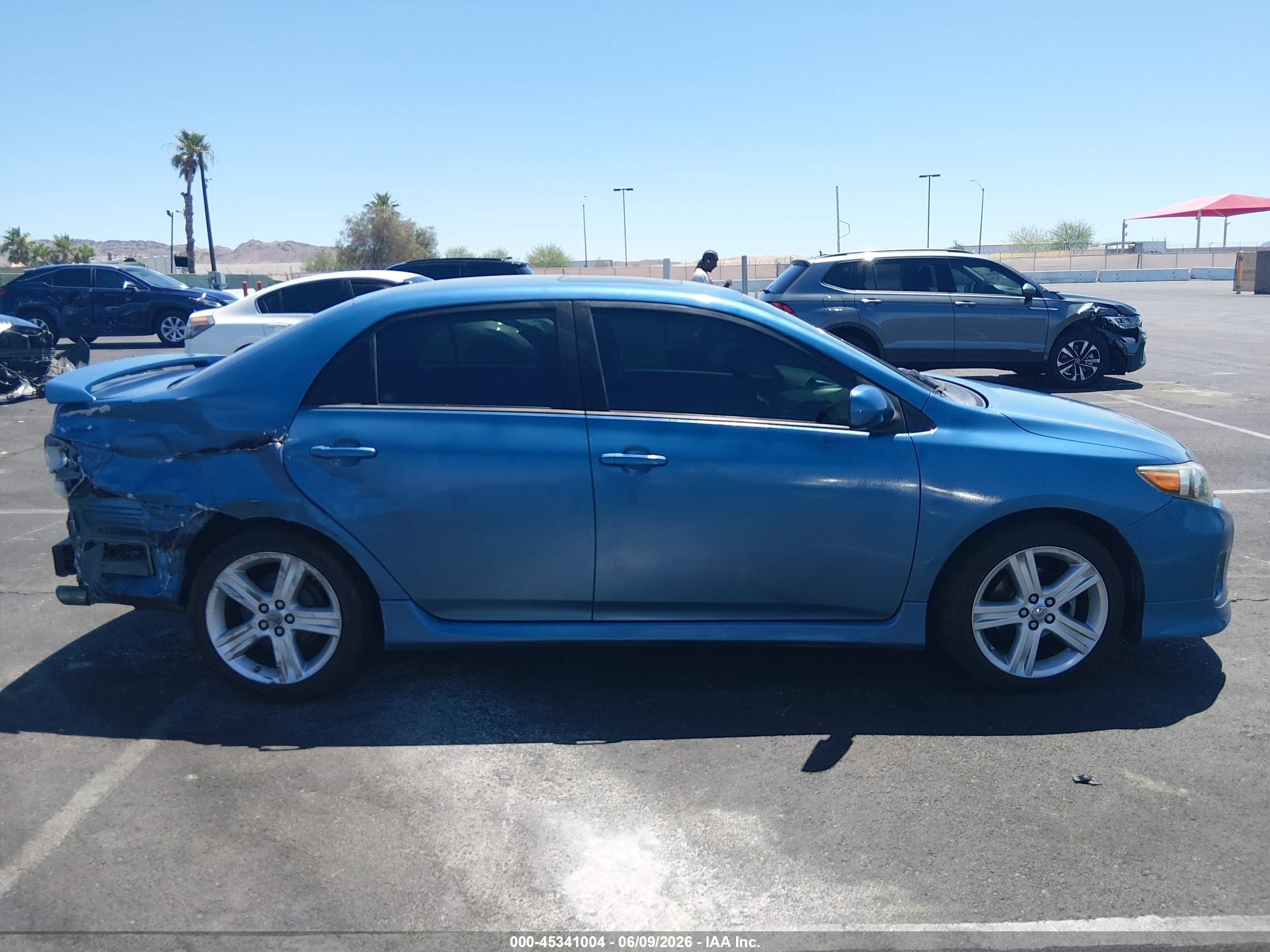 2013 Toyota Corolla S Blue vin: 5YFBU4EE6DP115125