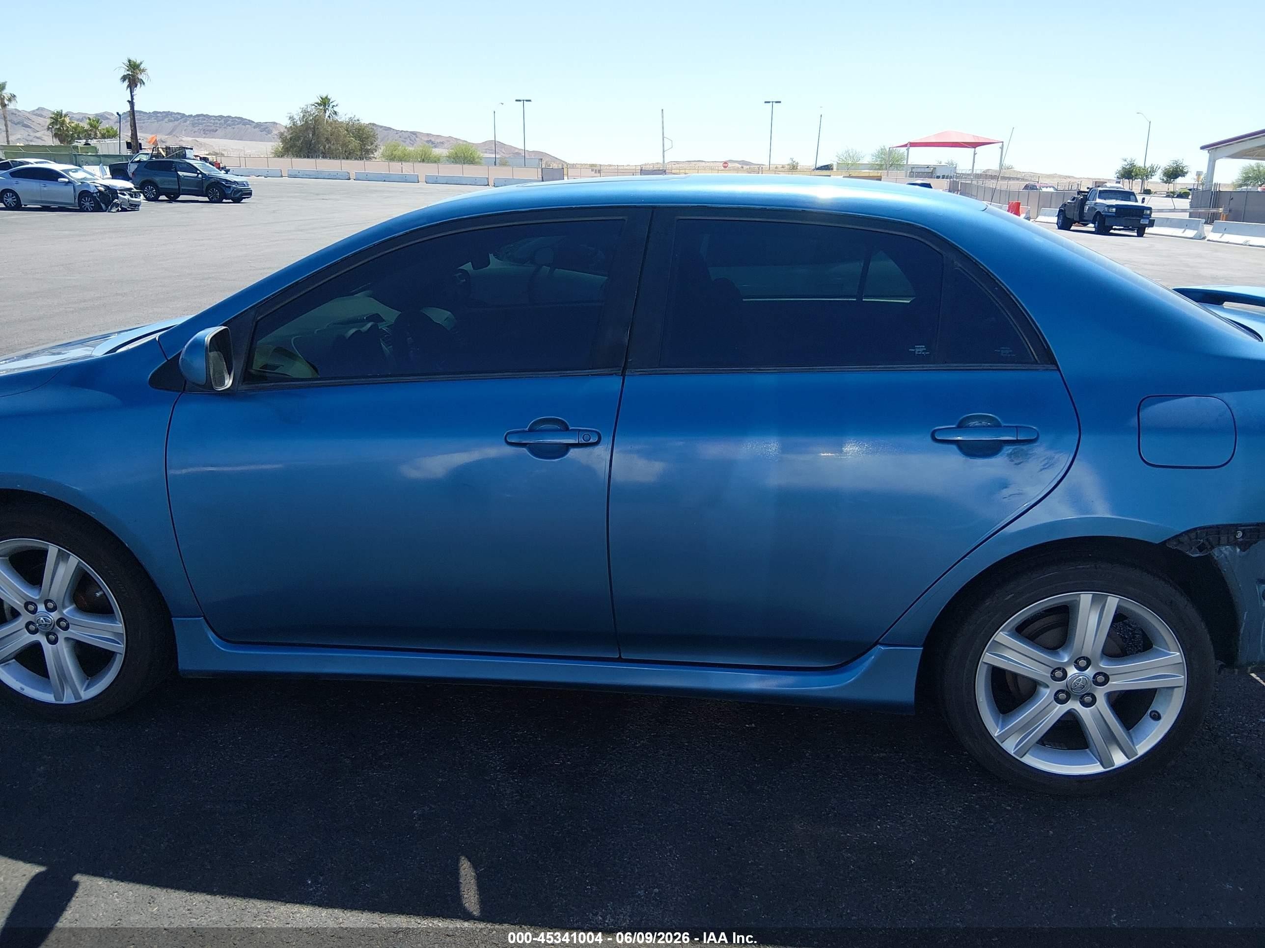 2013 Toyota Corolla S Blue vin: 5YFBU4EE6DP115125