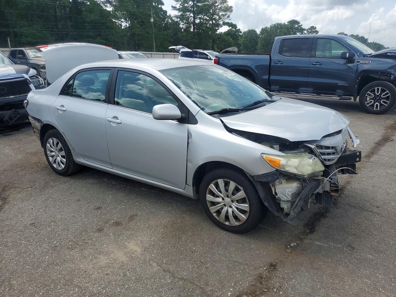 2013 Toyota Corolla Le Серебряный vin: 5YFBU4EE6DP116212