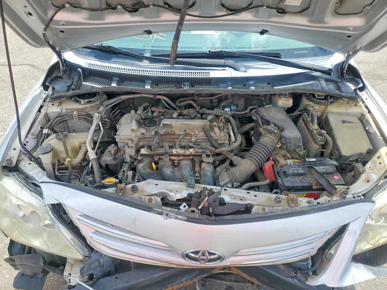 2013 Toyota Corolla Le Серебряный vin: 5YFBU4EE6DP116212