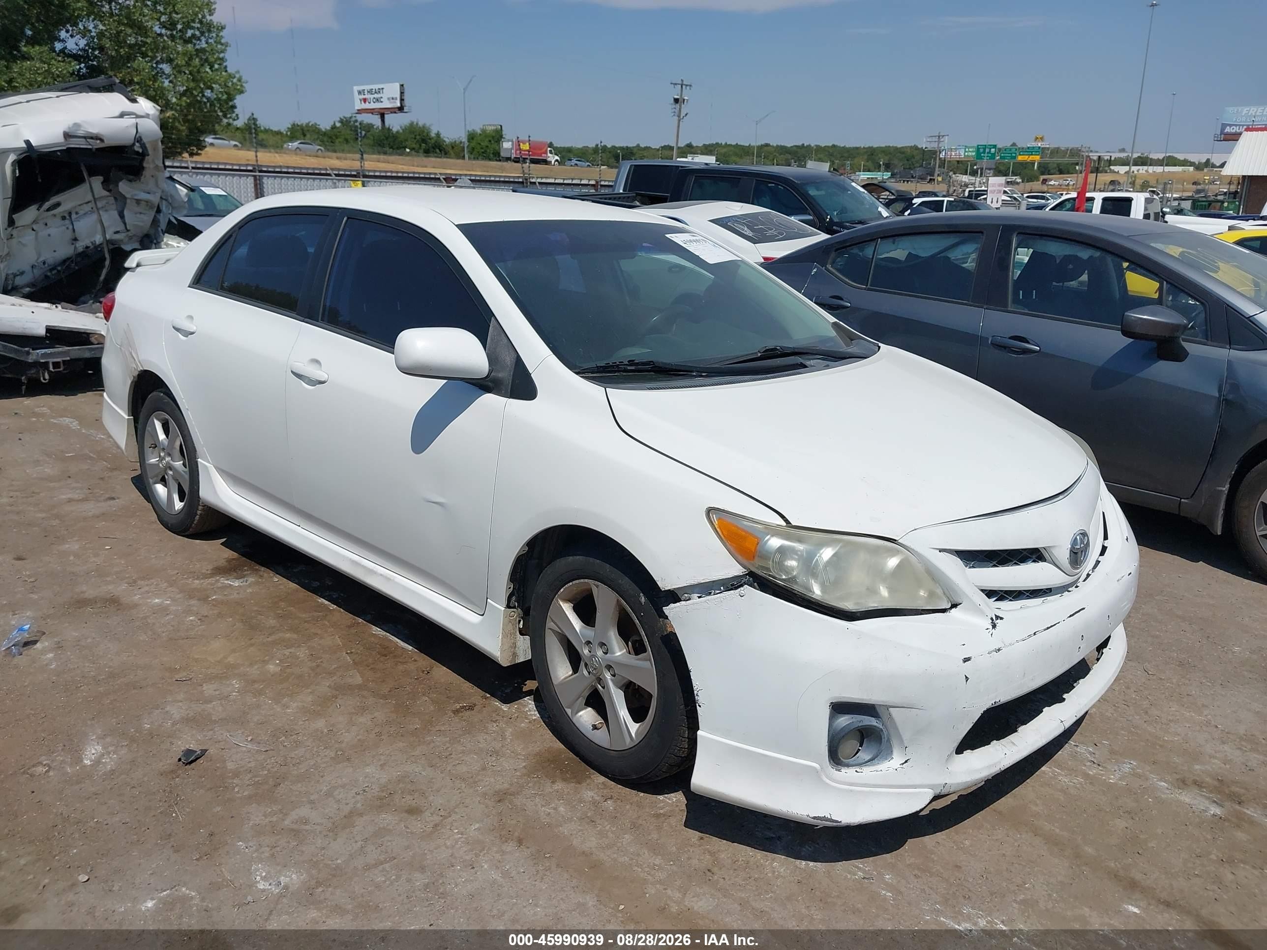 2013 Toyota Corolla S White vin: 5YFBU4EE6DP117229