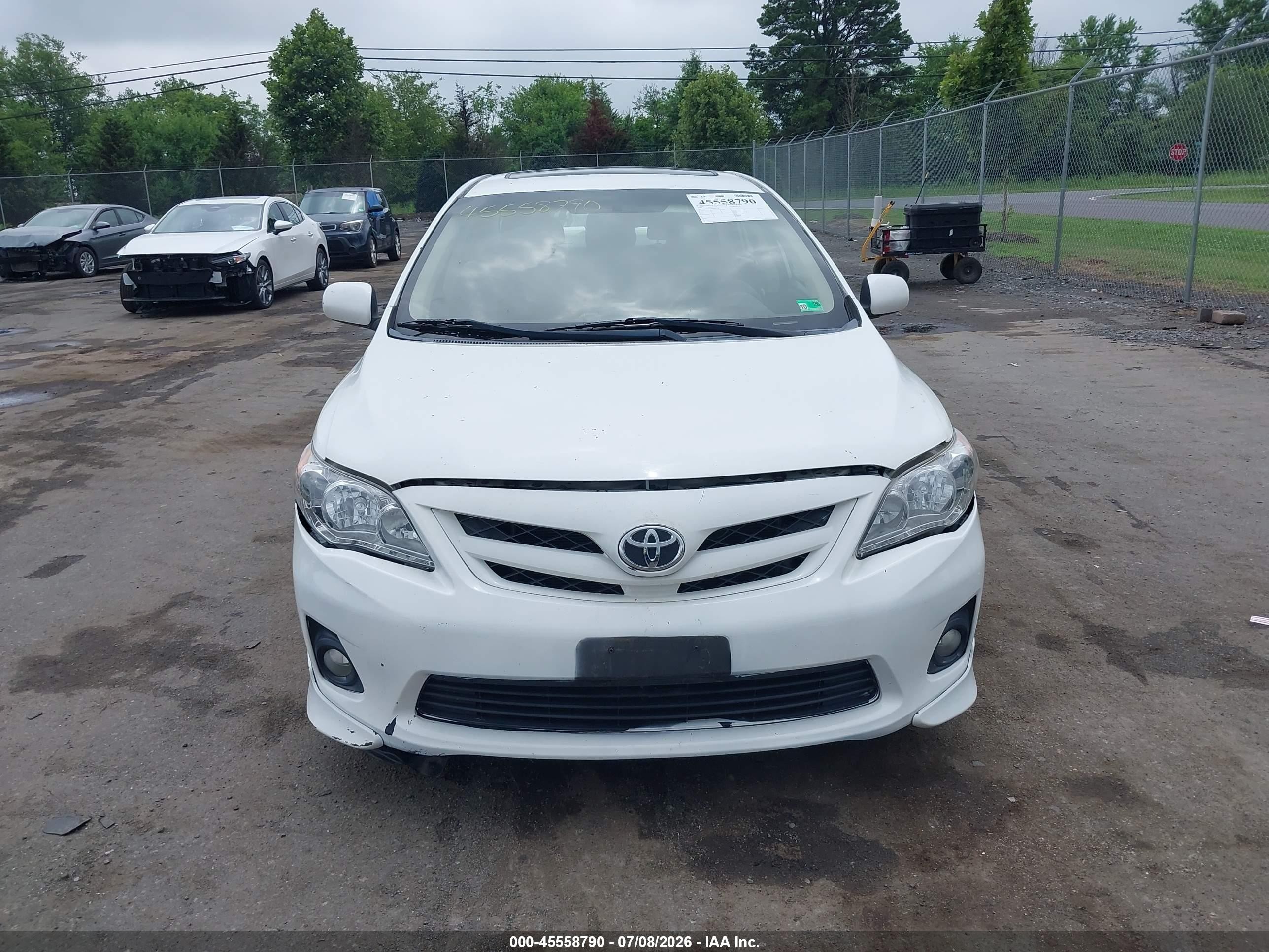 2013 Toyota Corolla S White vin: 5YFBU4EE6DP126156