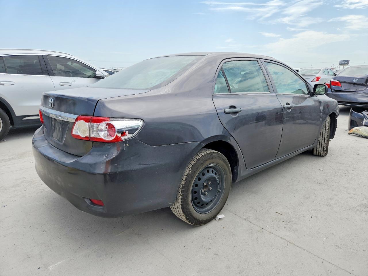 2013 Toyota Corolla L Charcoal vin: 5YFBU4EE6DP133026