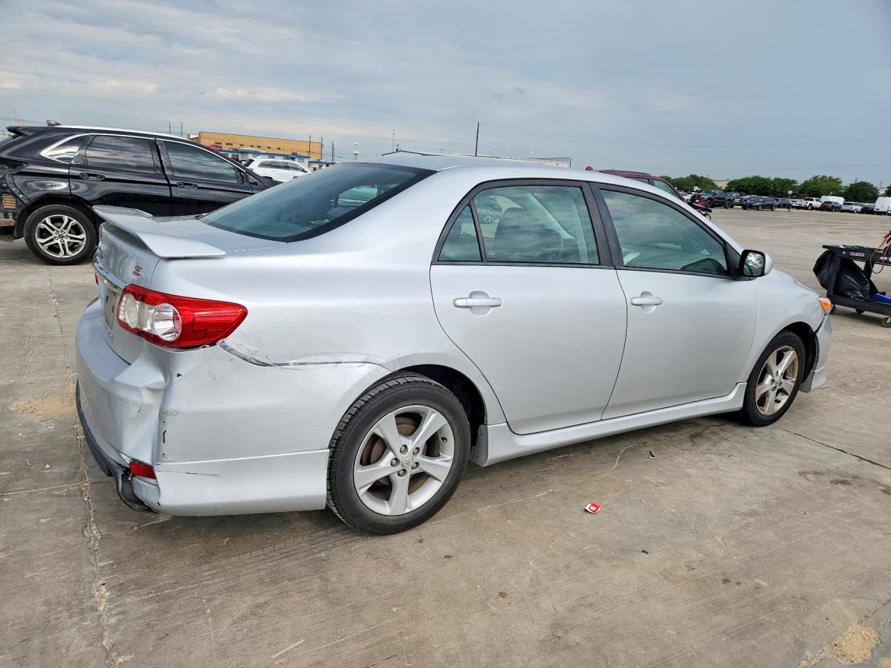2013 Toyota Corolla S Silver vin: 5YFBU4EE6DP137125