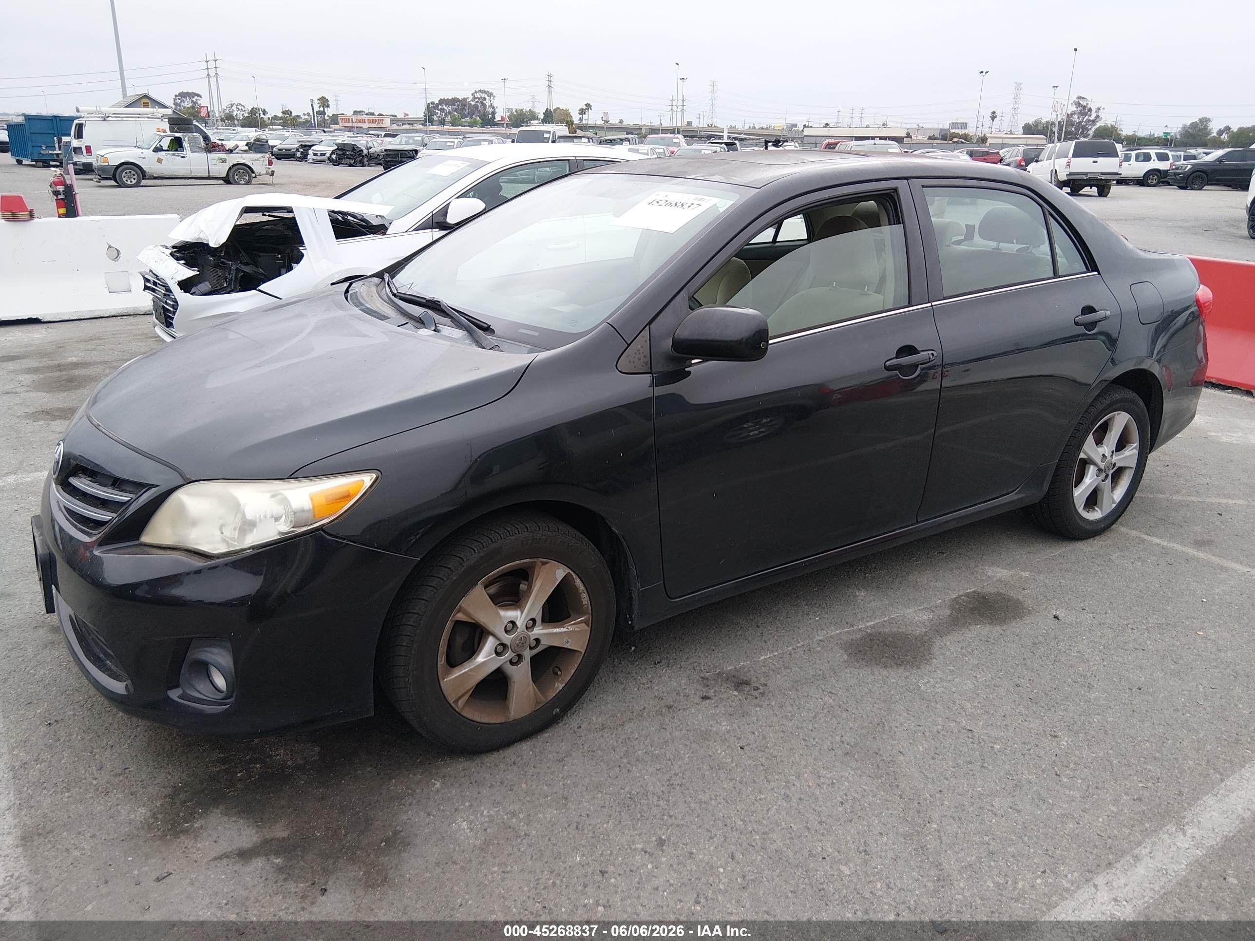 2013 Toyota Corolla Le Black vin: 5YFBU4EE6DP147847