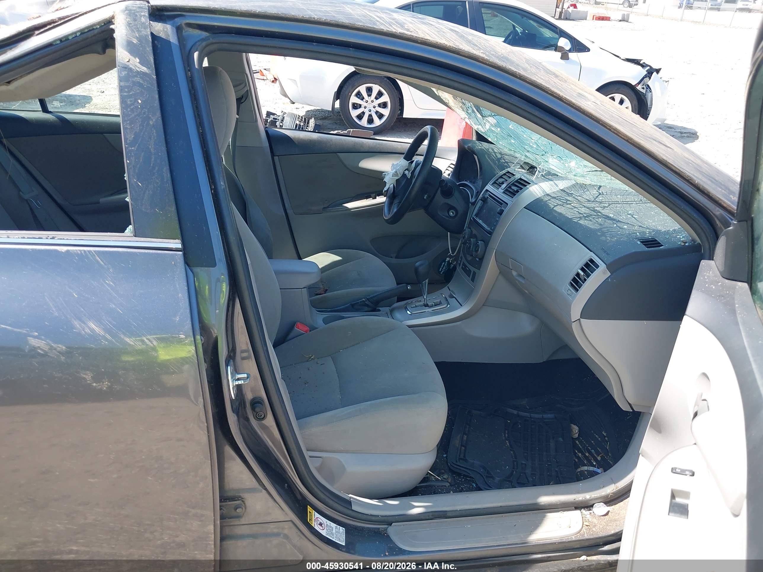 2013 Toyota Corolla Le Gray vin: 5YFBU4EE6DP148612