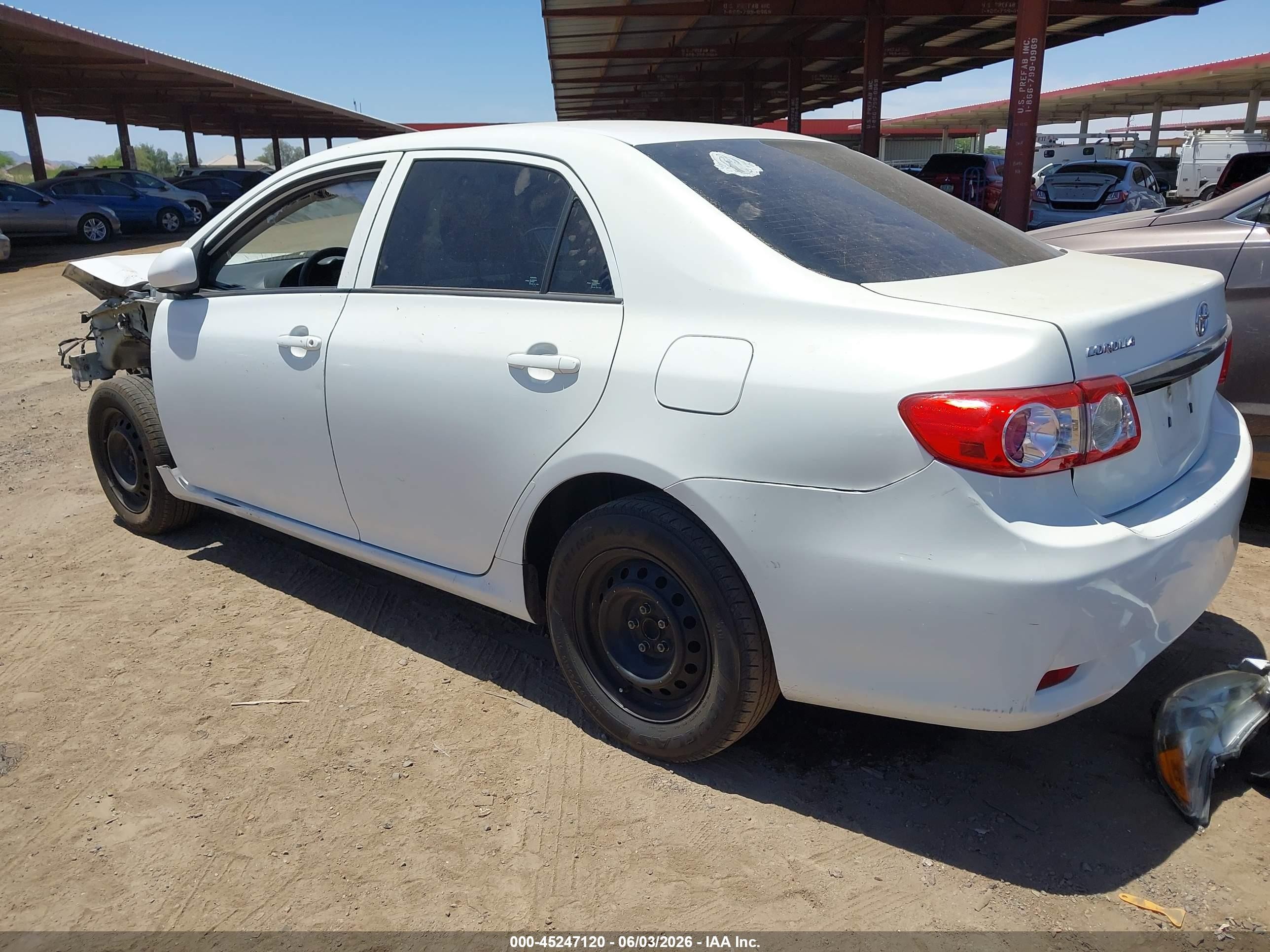 2013 Toyota Corolla L White vin: 5YFBU4EE6DP155138