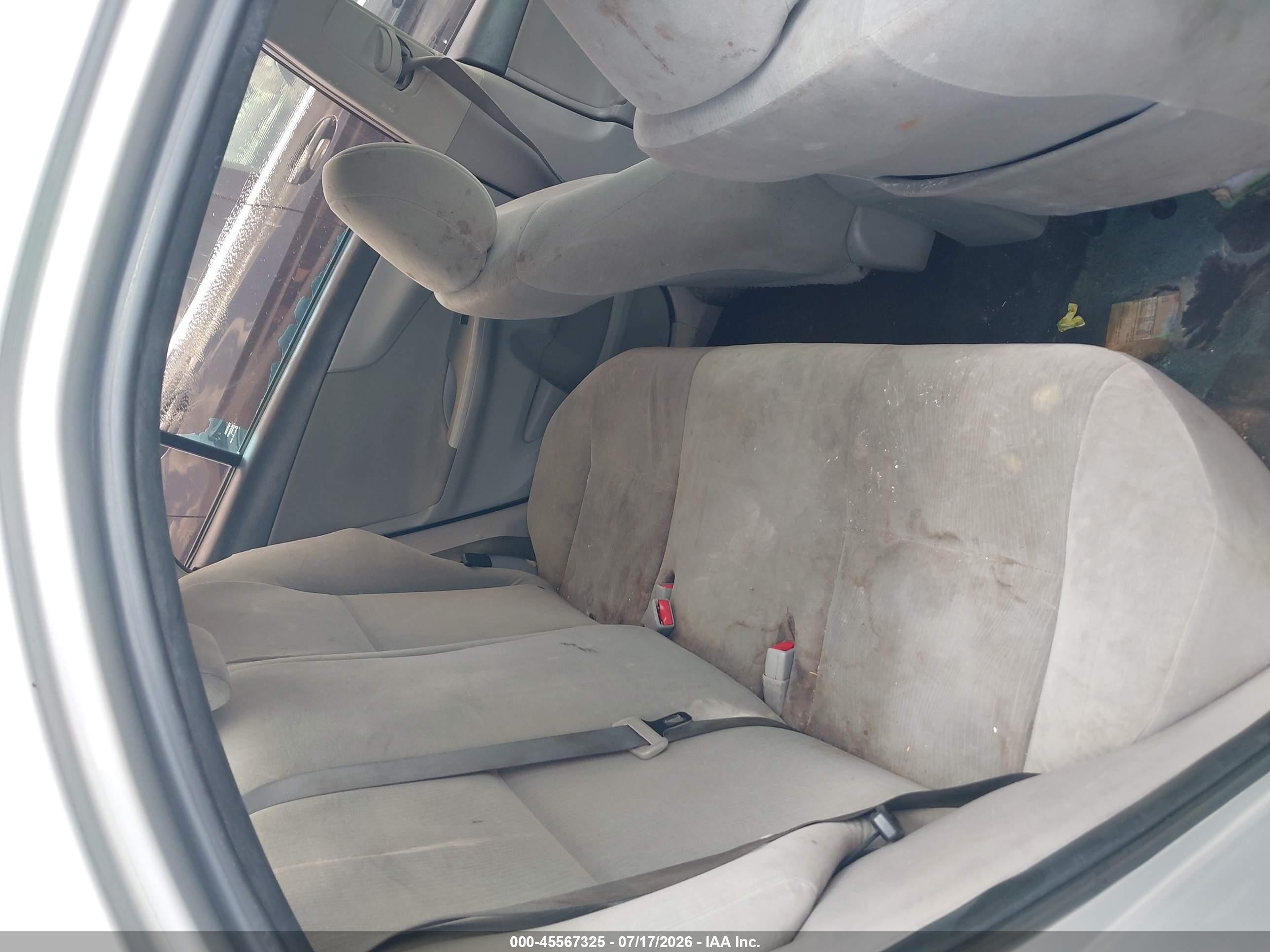 2013 Toyota Corolla Le Silver vin: 5YFBU4EE6DP160873