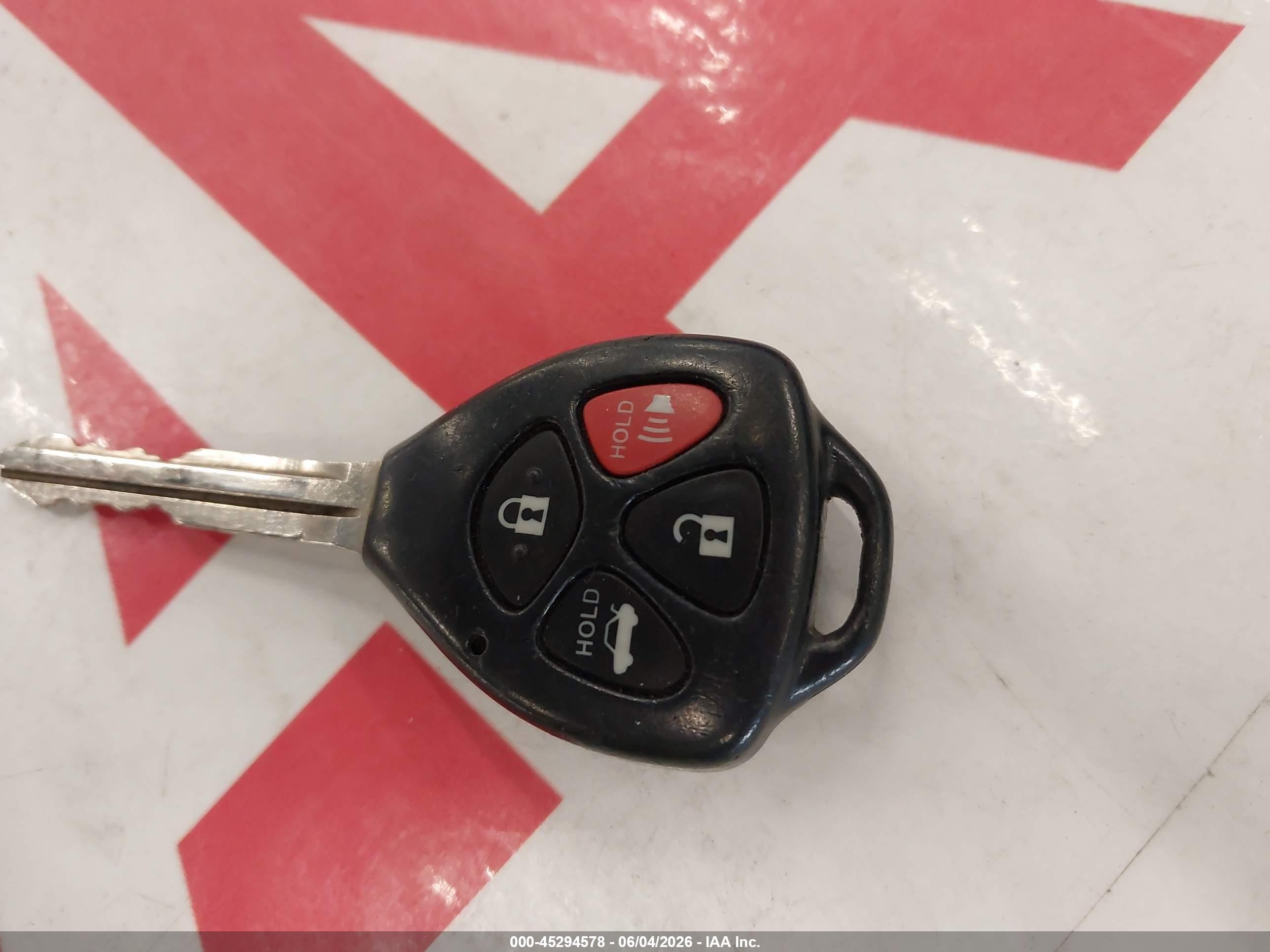 2013 Toyota Corolla S Silver vin: 5YFBU4EE6DP161960