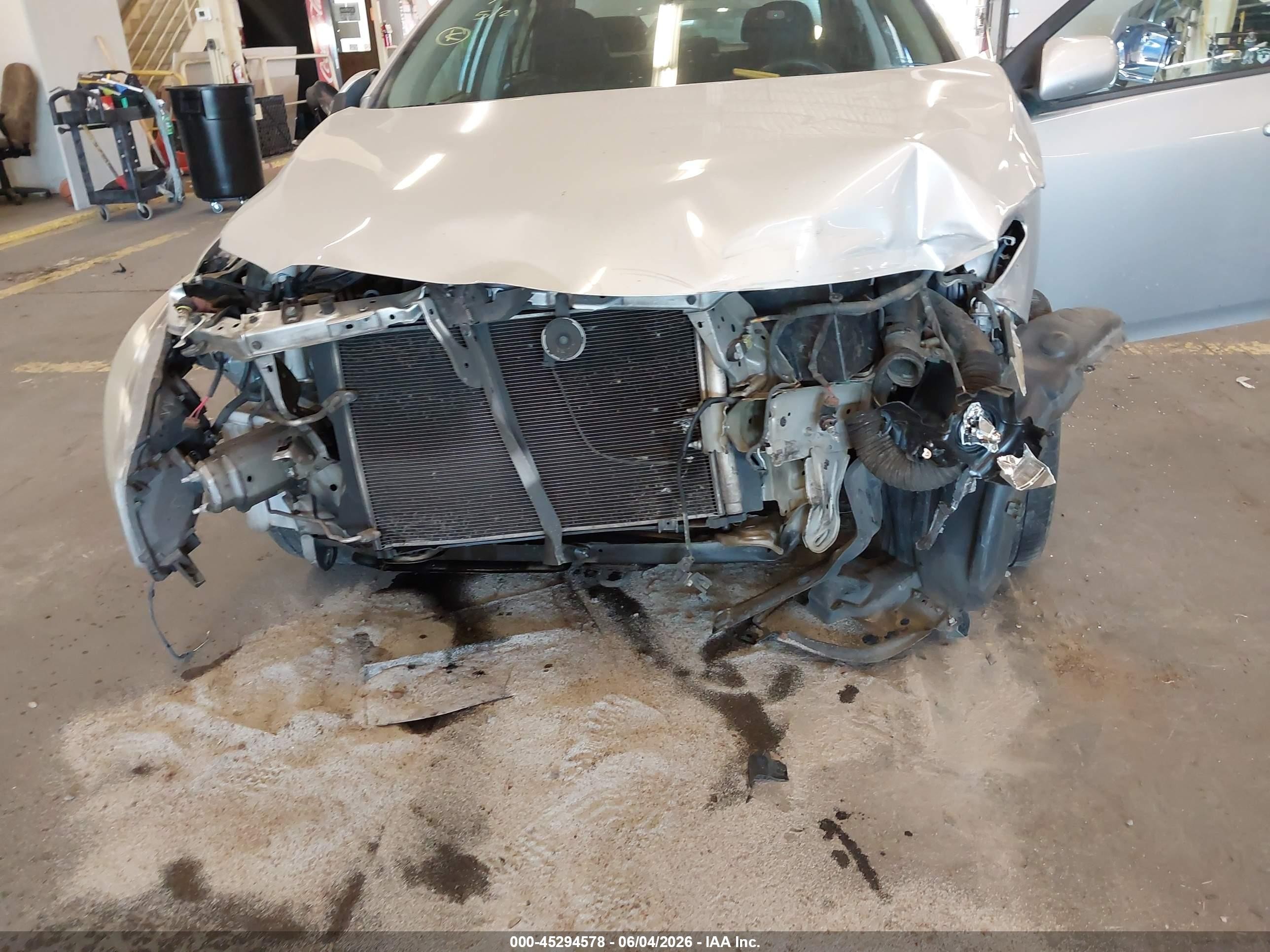 2013 Toyota Corolla S Silver vin: 5YFBU4EE6DP161960
