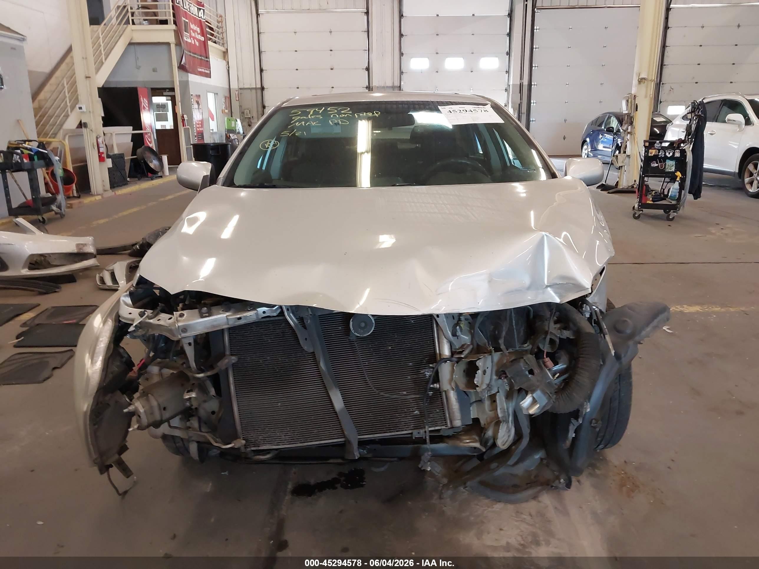 2013 Toyota Corolla S Silver vin: 5YFBU4EE6DP161960