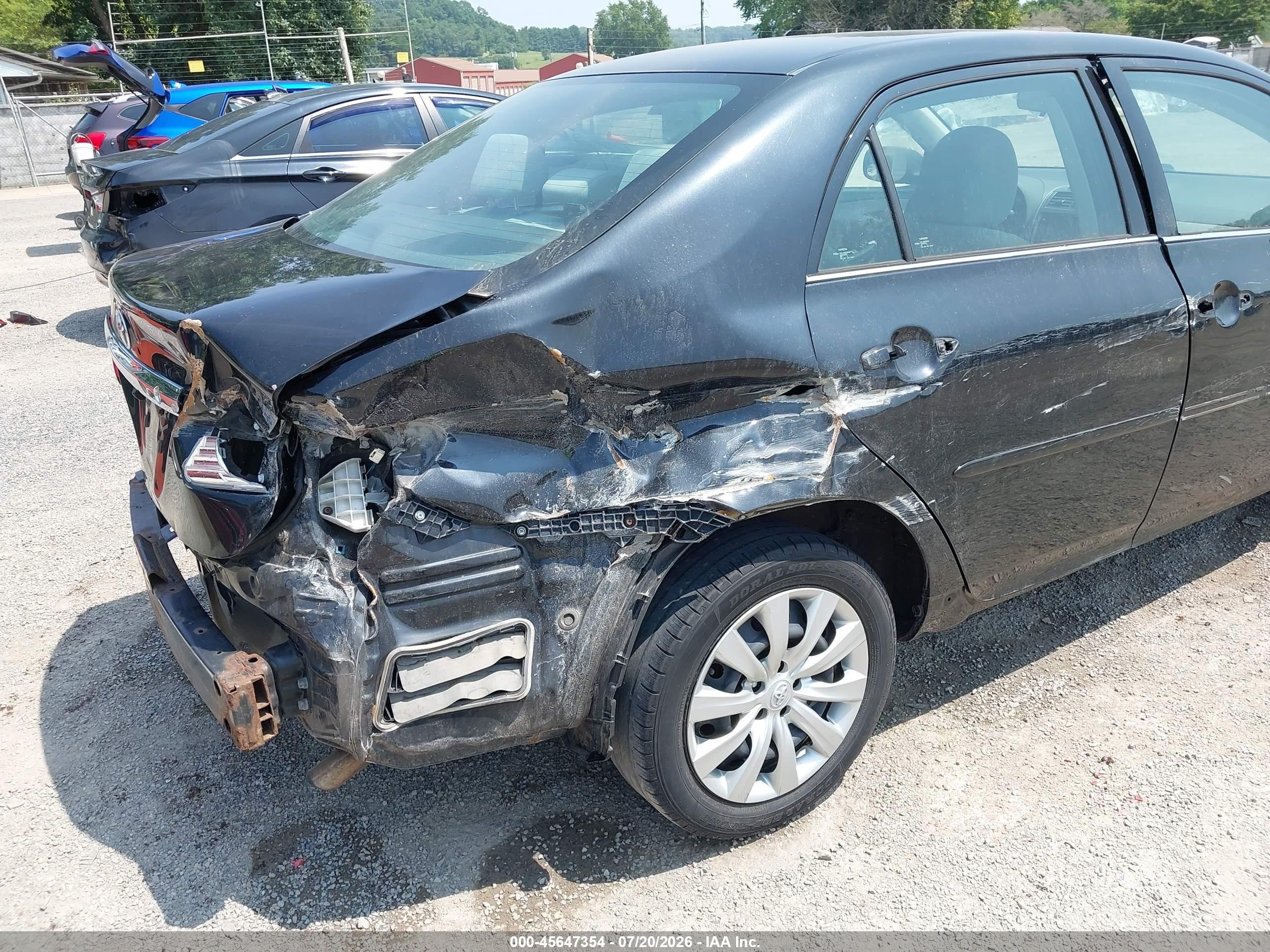 2013 Toyota Corolla Le Black vin: 5YFBU4EE6DP166866