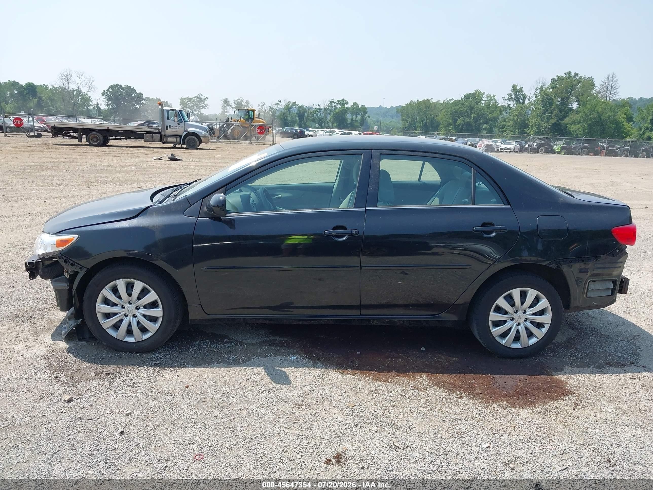 2013 Toyota Corolla Le Black vin: 5YFBU4EE6DP166866