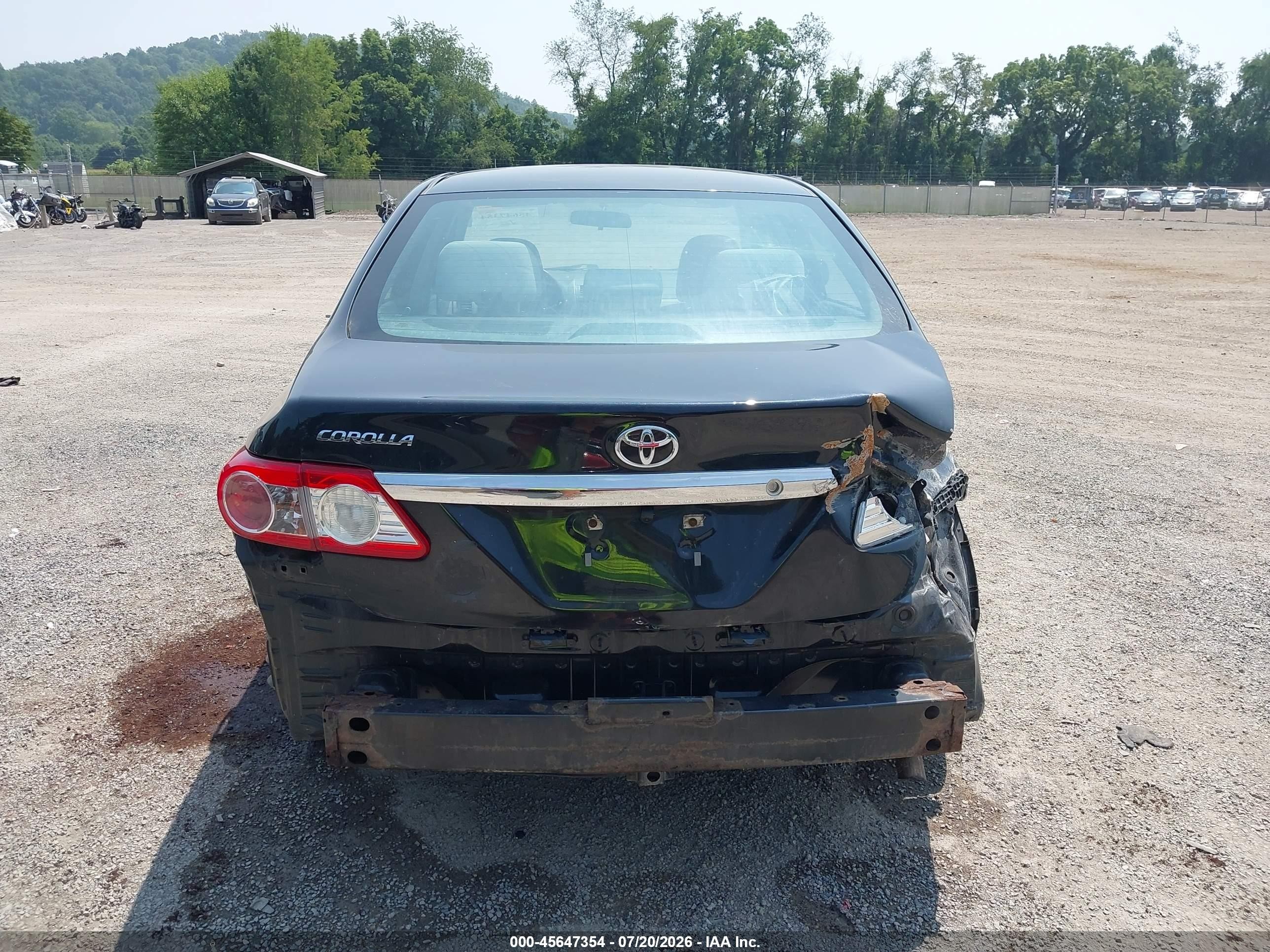 2013 Toyota Corolla Le Black vin: 5YFBU4EE6DP166866