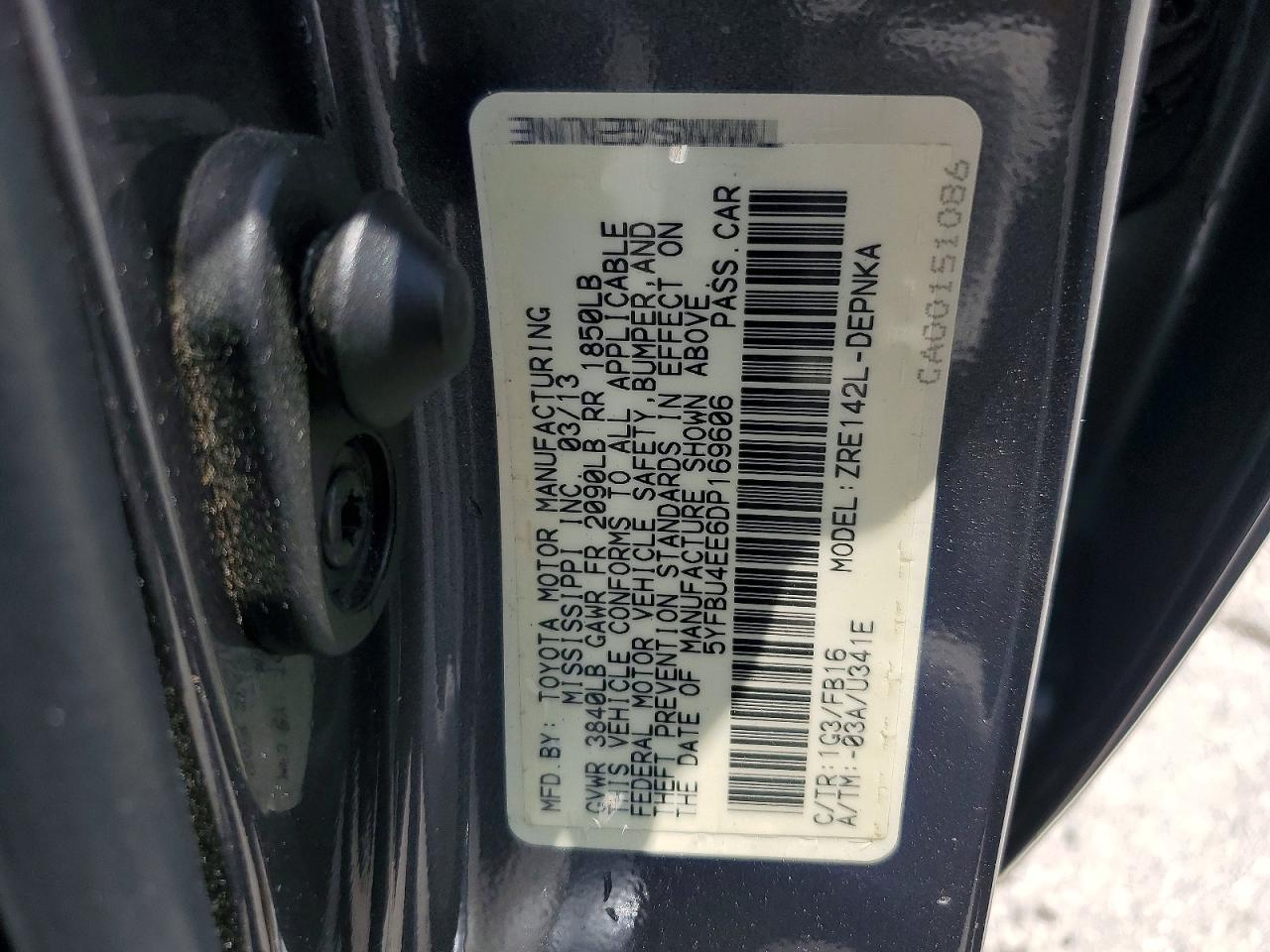 2013 Toyota Corolla Le Gray vin: 5YFBU4EE6DP169606
