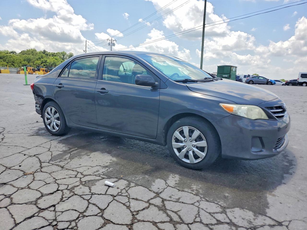2013 Toyota Corolla Le Gray vin: 5YFBU4EE6DP169606