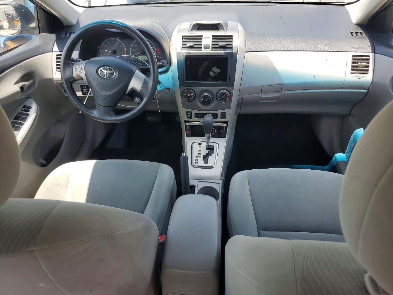 2013 Toyota Corolla Le Gray vin: 5YFBU4EE6DP169606