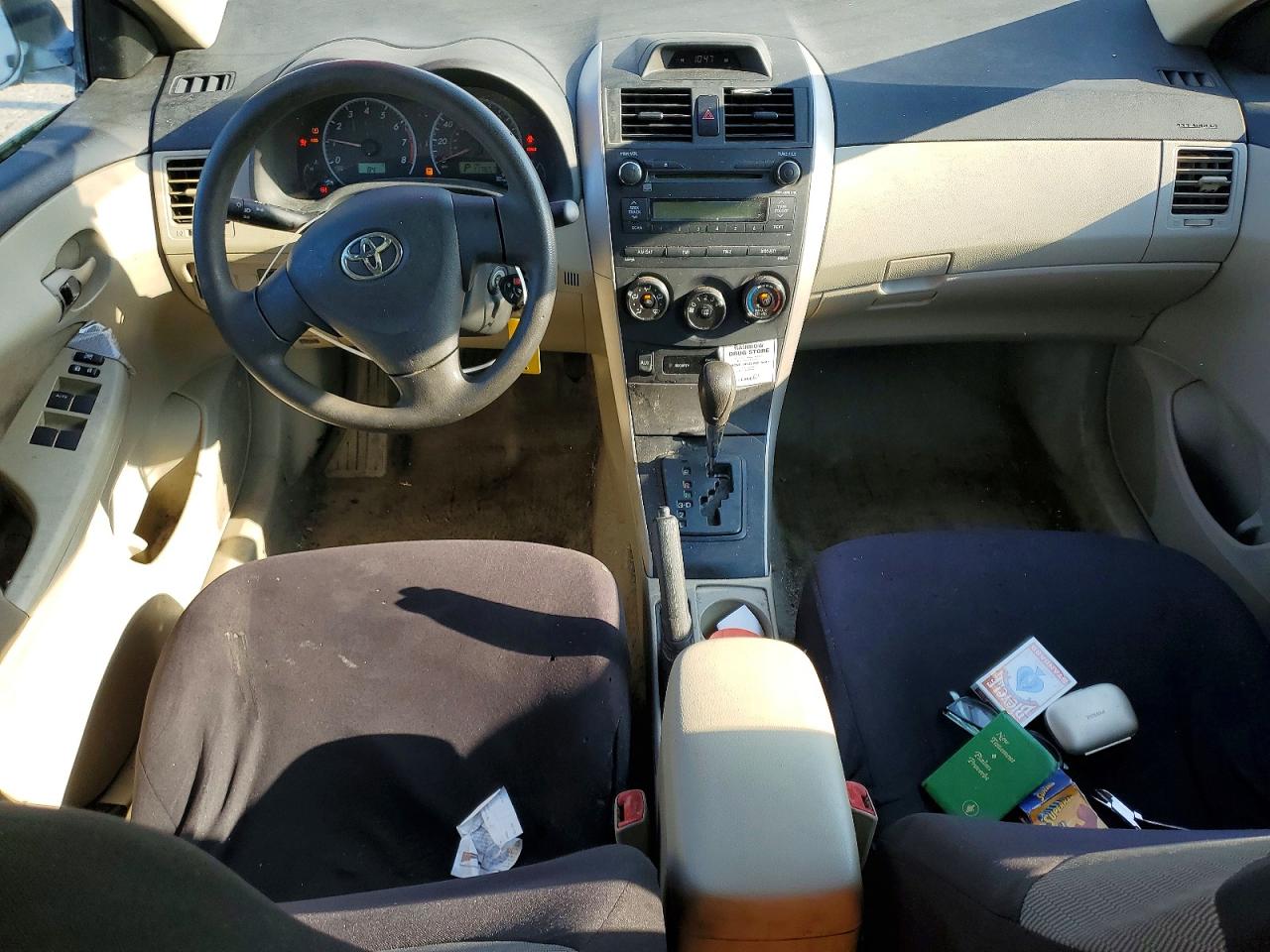 2013 Toyota Corolla L White vin: 5YFBU4EE6DP181786