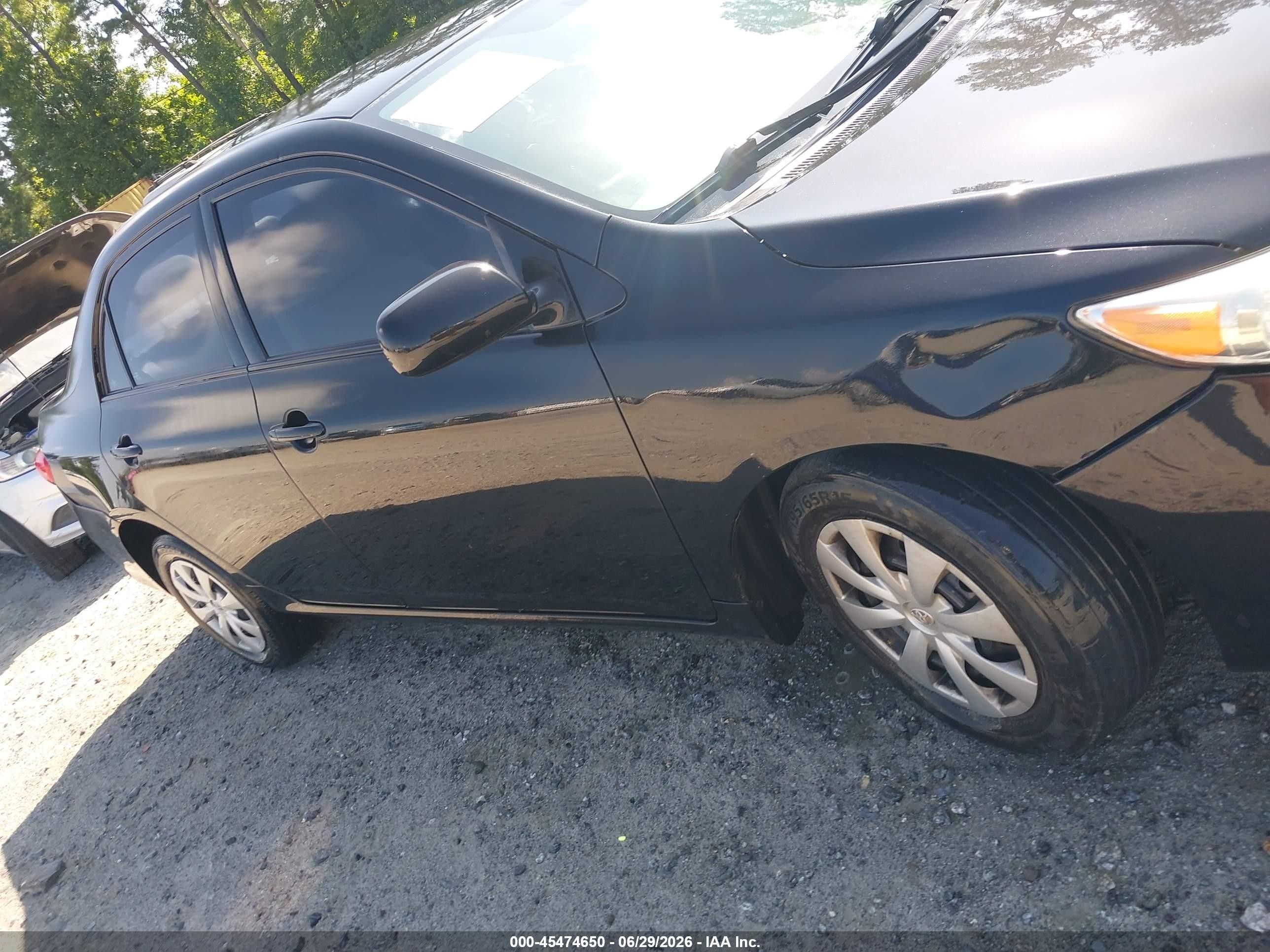 2013 Toyota Corolla L Черный vin: 5YFBU4EE6DP183778