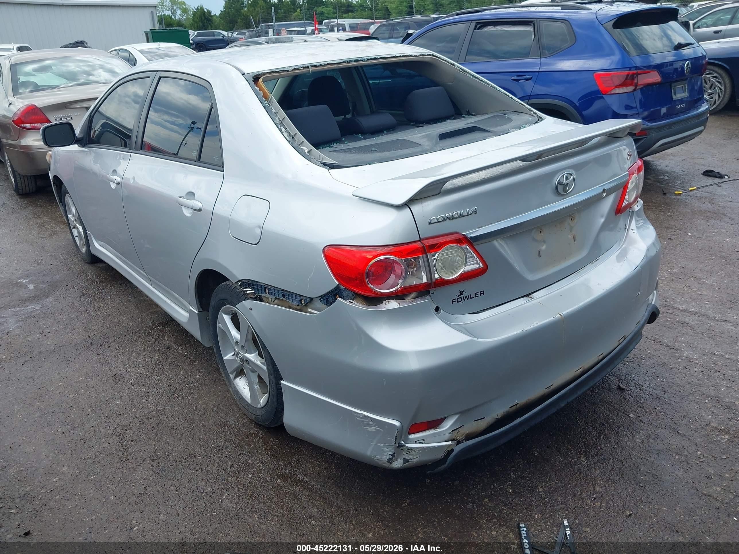 2013 Toyota Corolla S Silver vin: 5YFBU4EE6DP184199