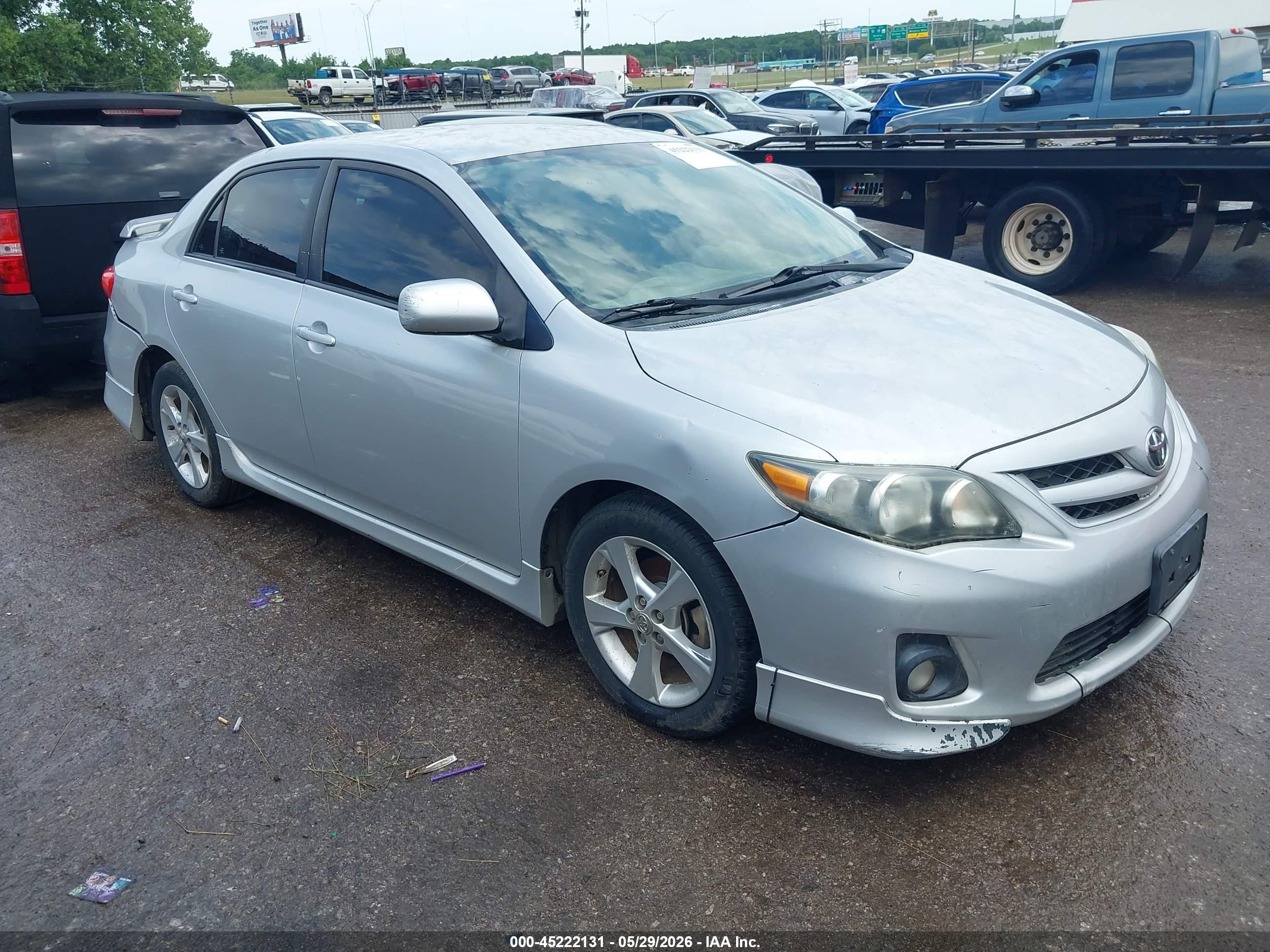 2013 Toyota Corolla S Silver vin: 5YFBU4EE6DP184199