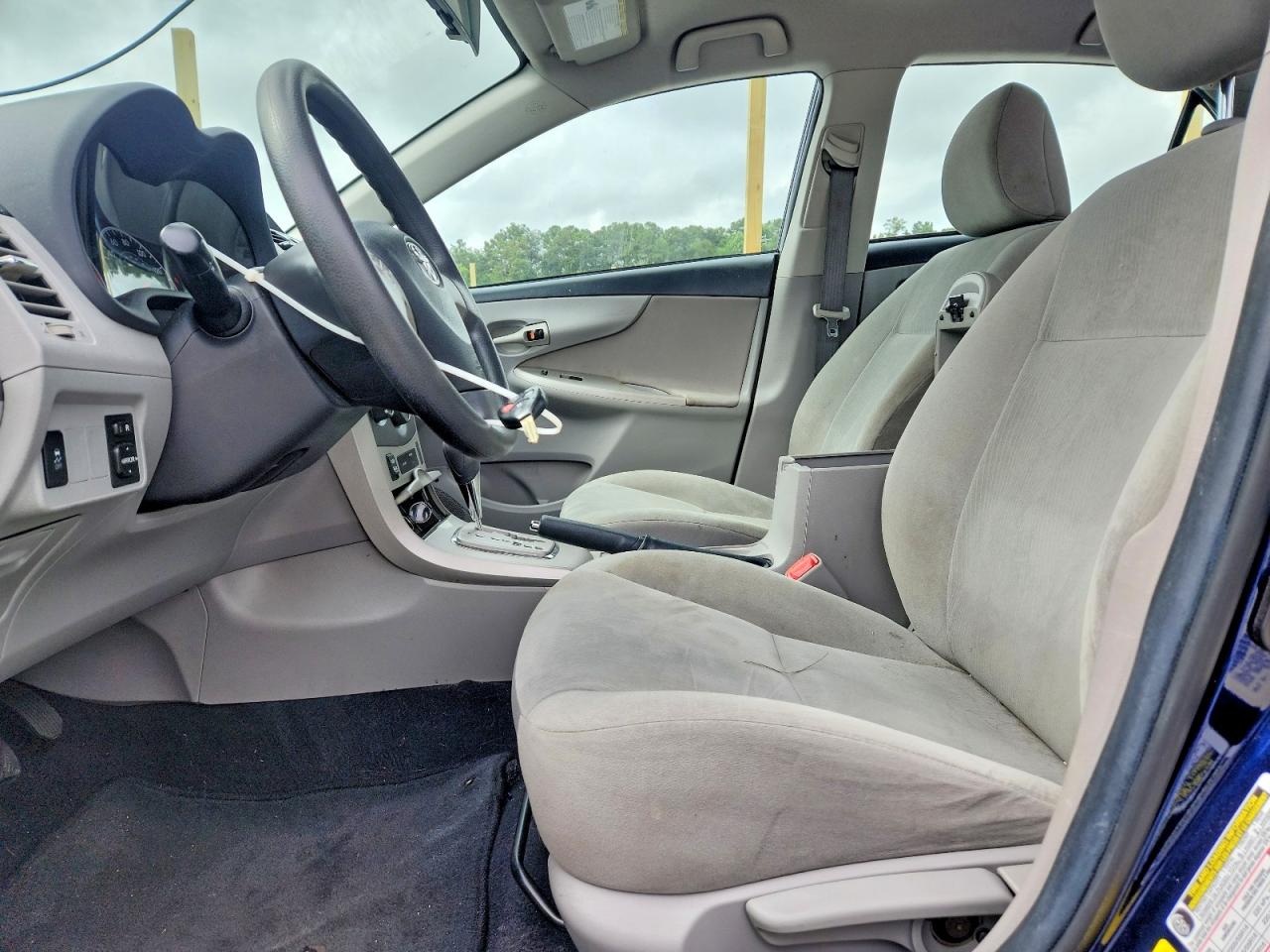 2013 Toyota Corolla Le Blue vin: 5YFBU4EE6DP188317