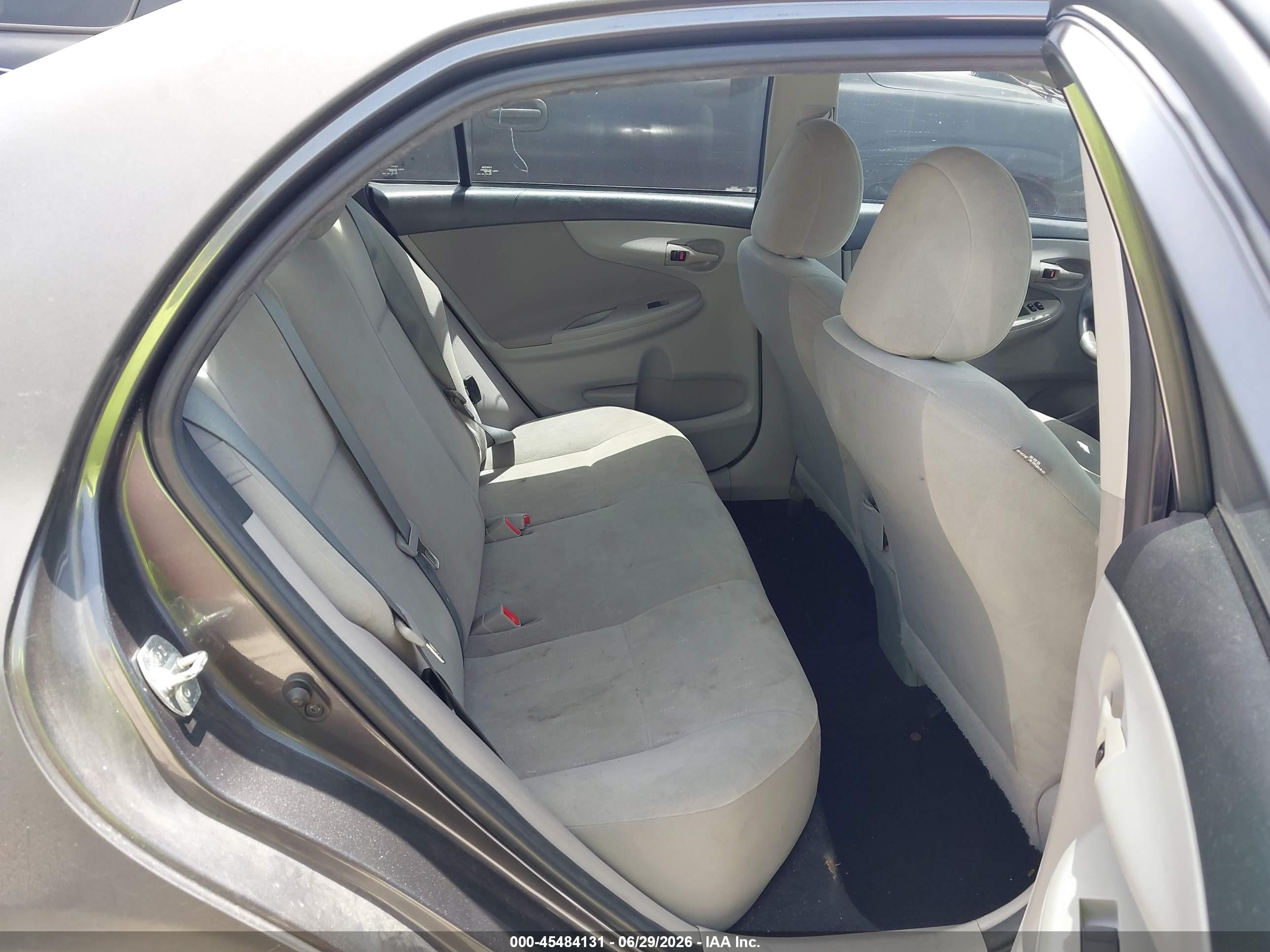 2013 Toyota Corolla L Gray vin: 5YFBU4EE6DP200692