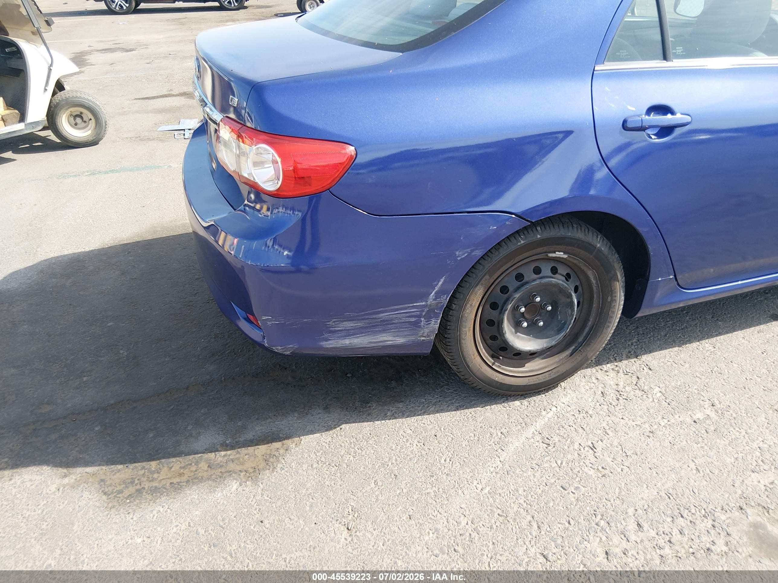2013 Toyota Corolla Le Purple vin: 5YFBU4EE6DP205570