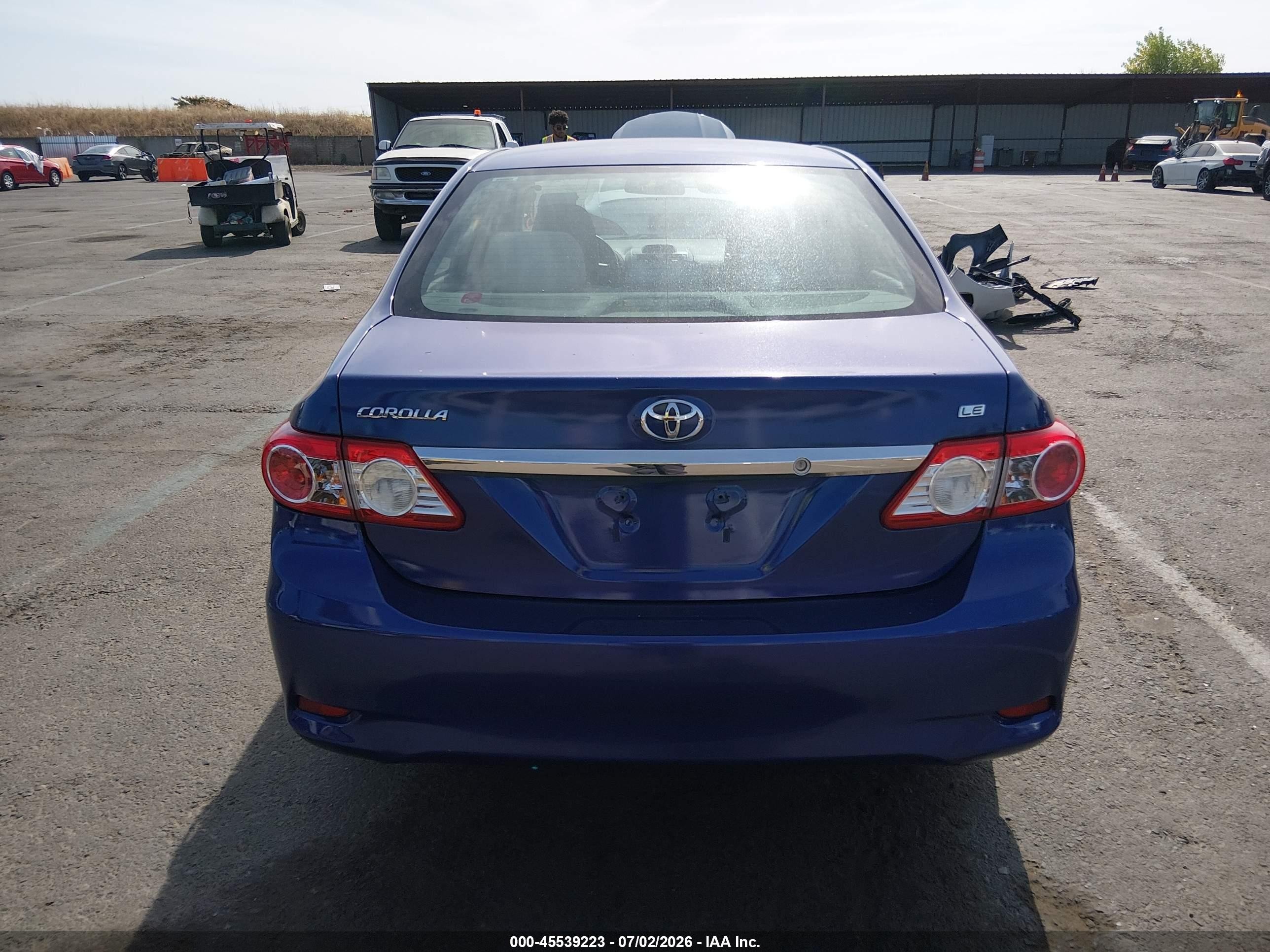2013 Toyota Corolla Le Purple vin: 5YFBU4EE6DP205570
