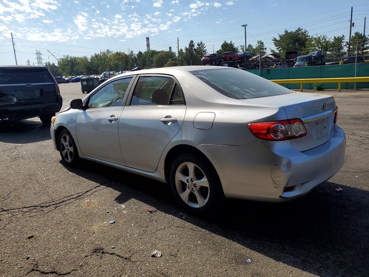 2013 Toyota Corolla Le Silver vin: 5YFBU4EE6DP219128