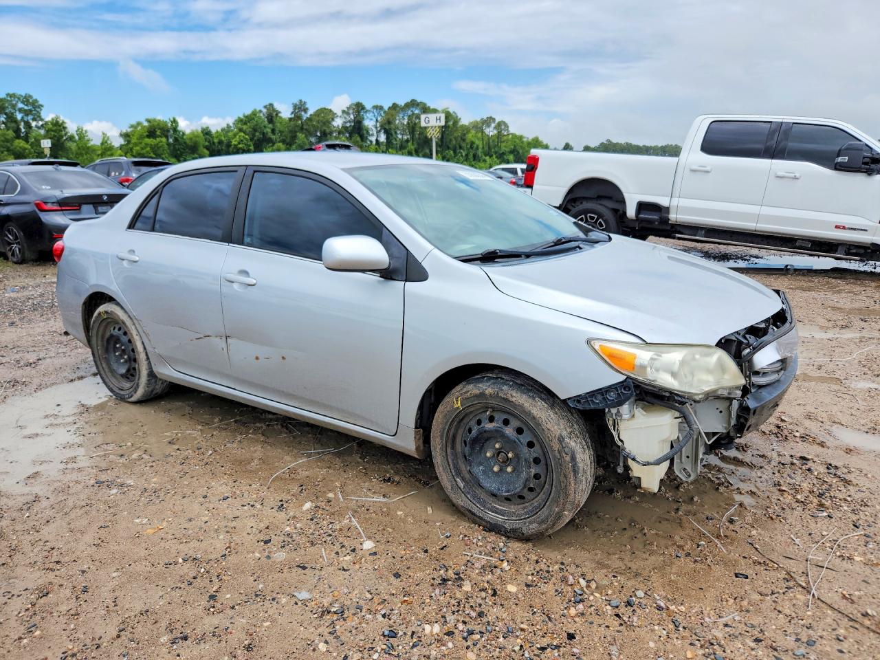 2013 Toyota Corolla Le Серебряный vin: 5YFBU4EE6DP221915