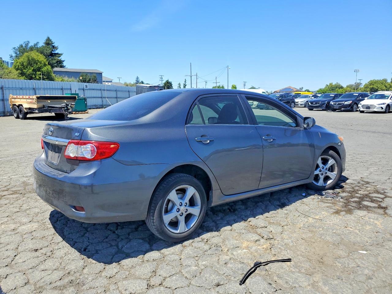 2013 Toyota Corolla Le Gray vin: 5YFBU4EE6DP223373