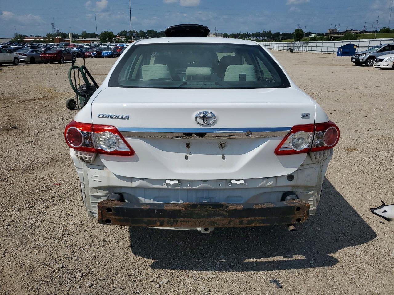 2012 Toyota Corolla Le Белый vin: 5YFBU4EE7CP005800