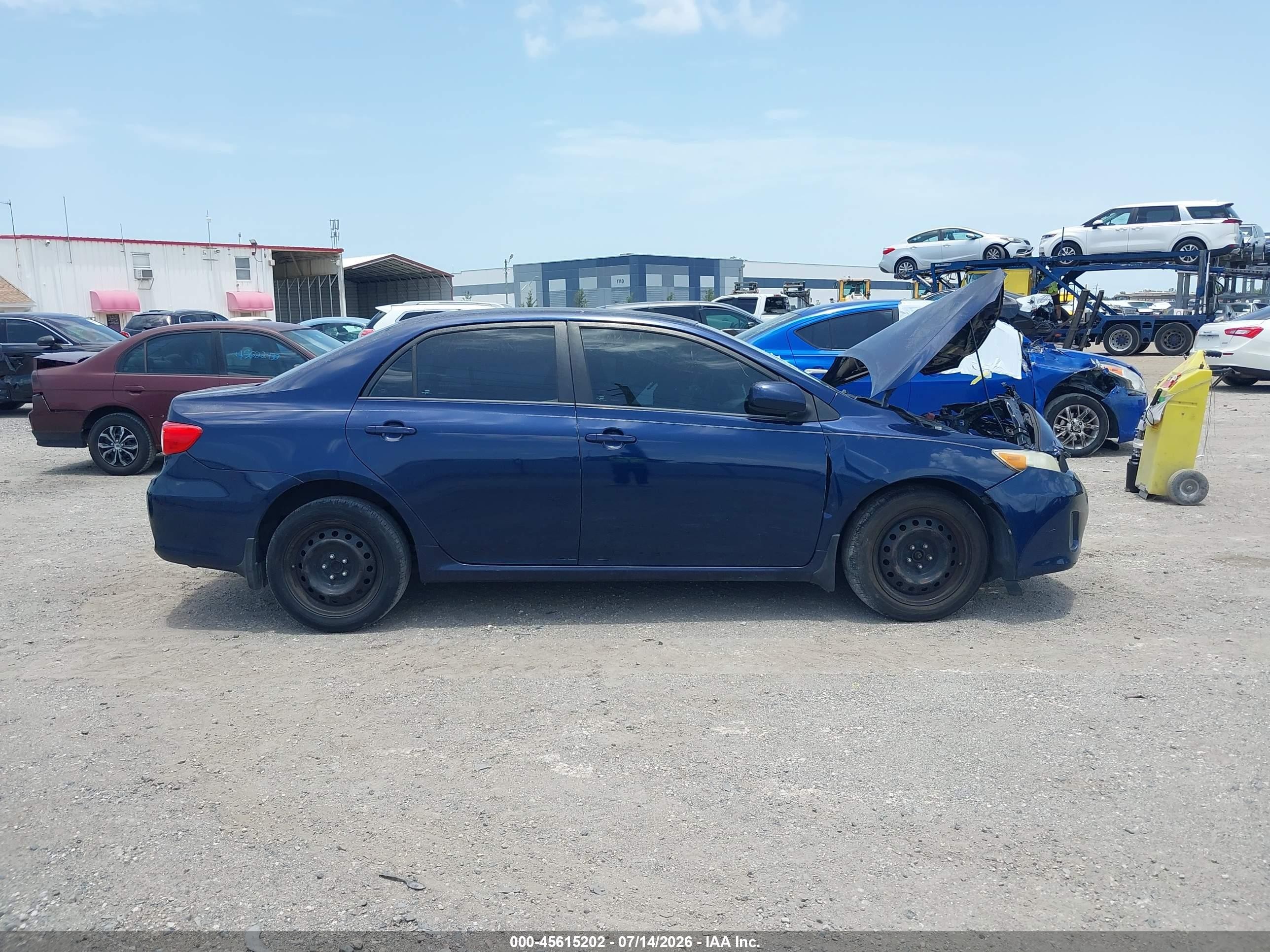 2012 Toyota Corolla Le Blue vin: 5YFBU4EE7CP012925