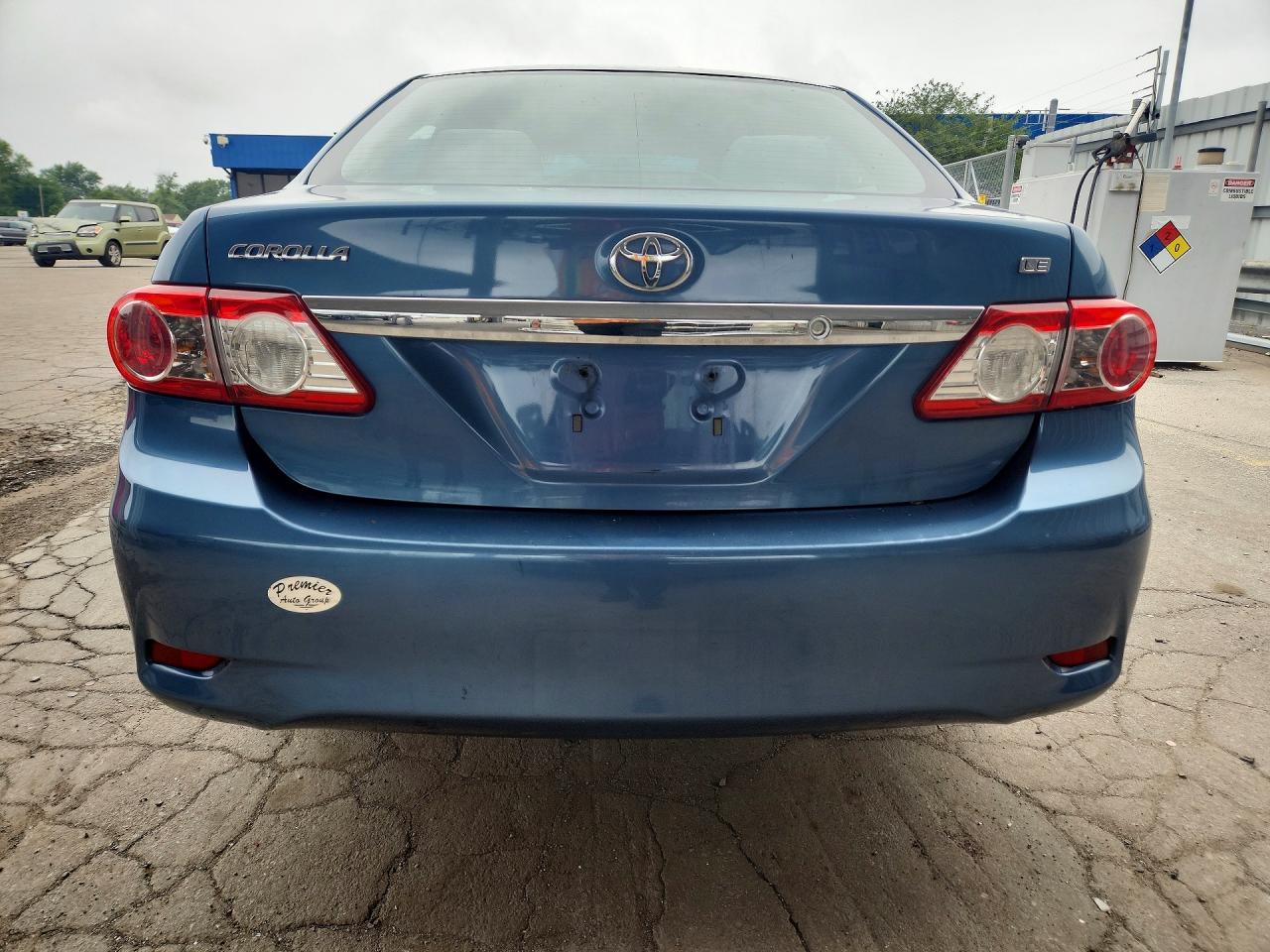 2012 Toyota Corolla Le Blue vin: 5YFBU4EE7CP015257