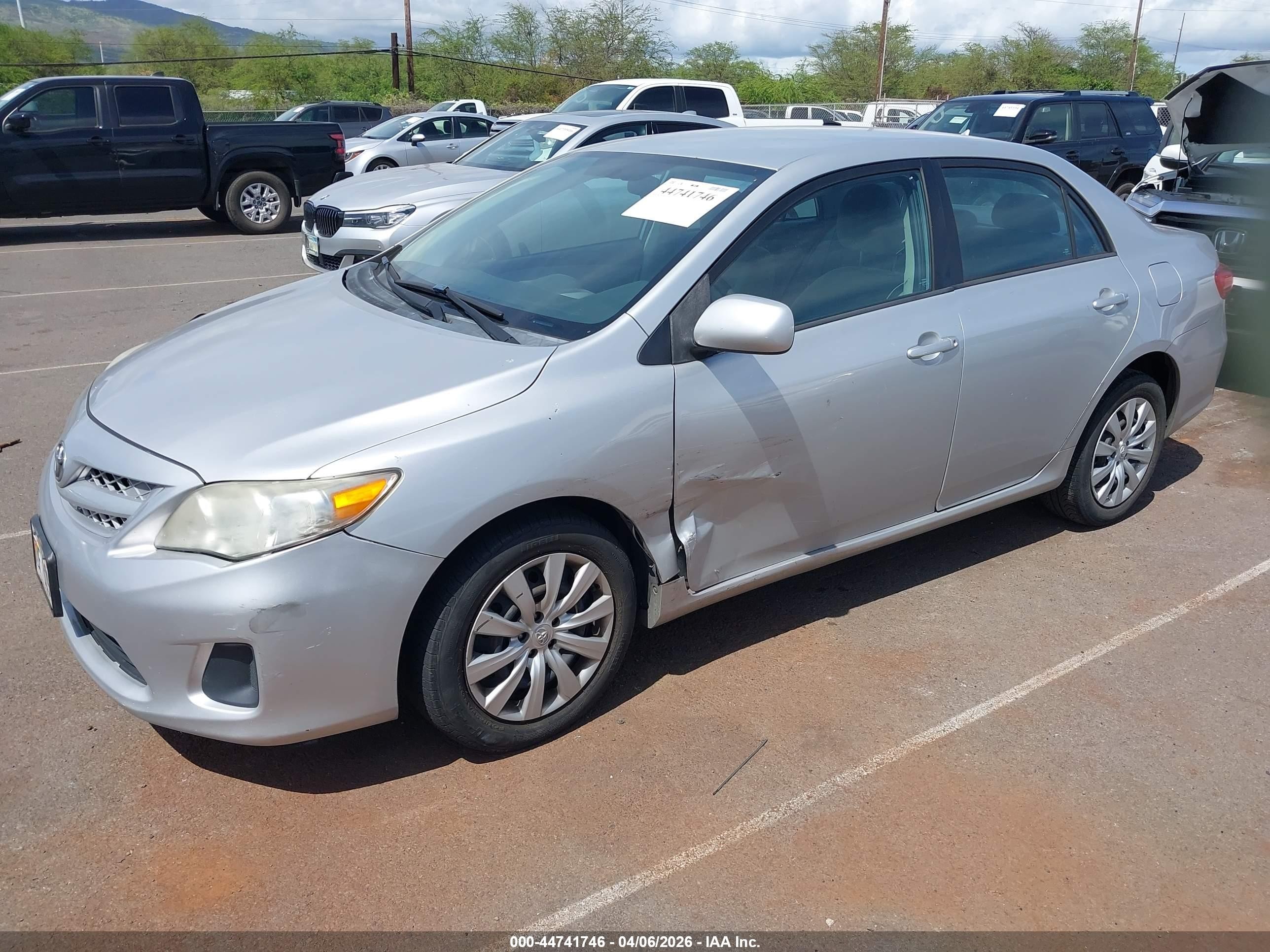 2012 Toyota Corolla Le Silver vin: 5YFBU4EE7CP016165