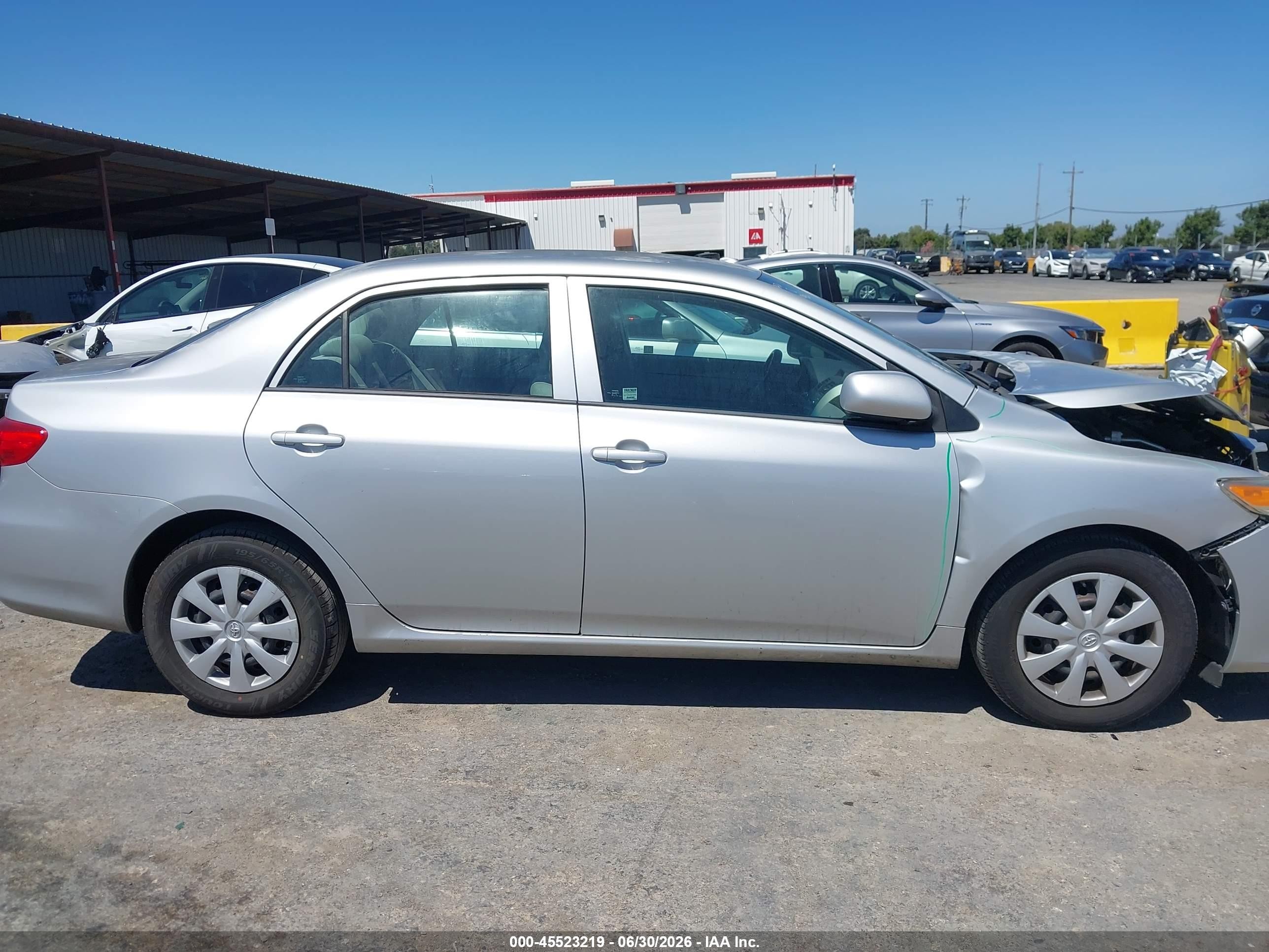 2012 Toyota Corolla L Серебряный vin: 5YFBU4EE7CP022032