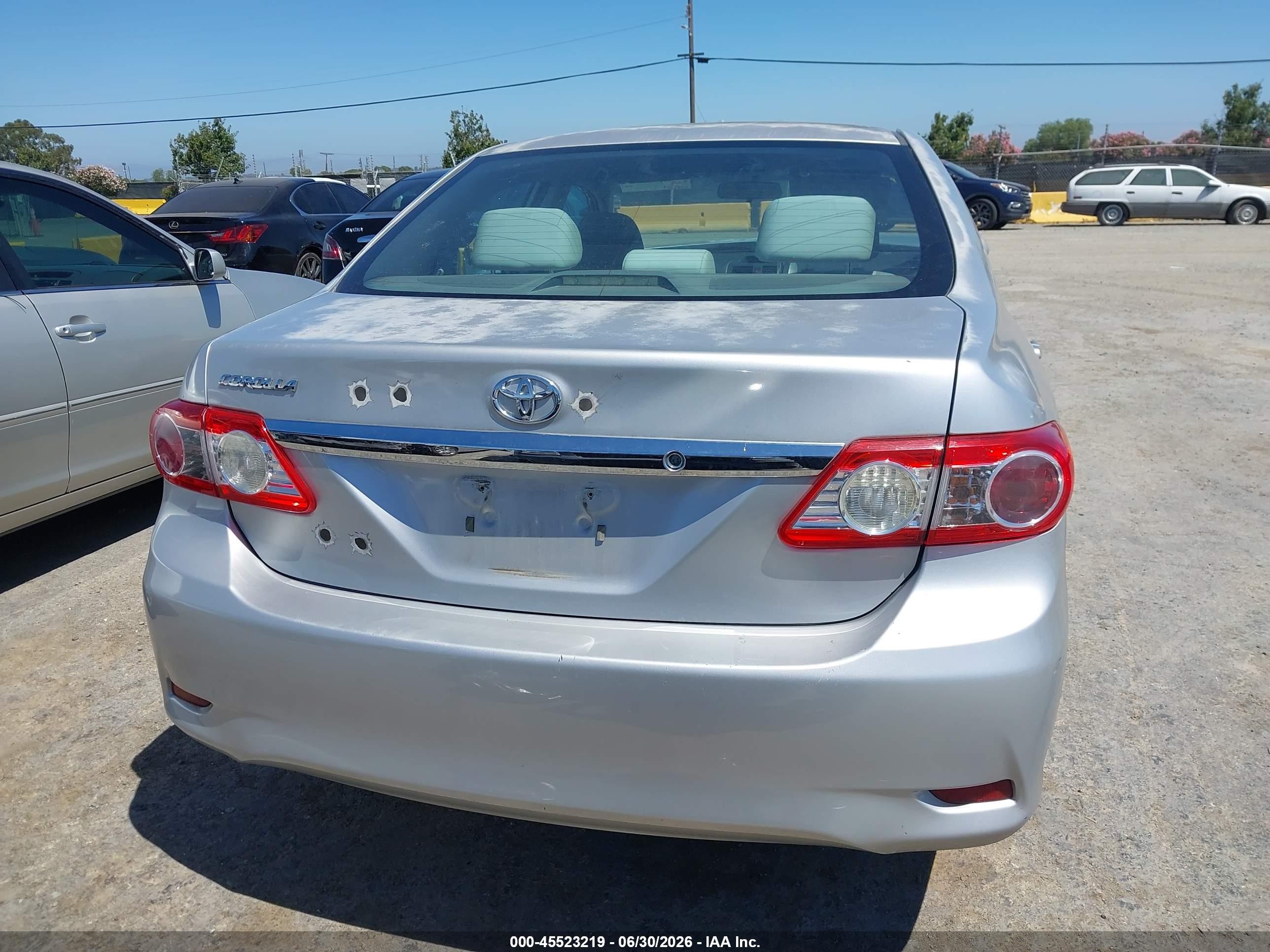 2012 Toyota Corolla L Серебряный vin: 5YFBU4EE7CP022032