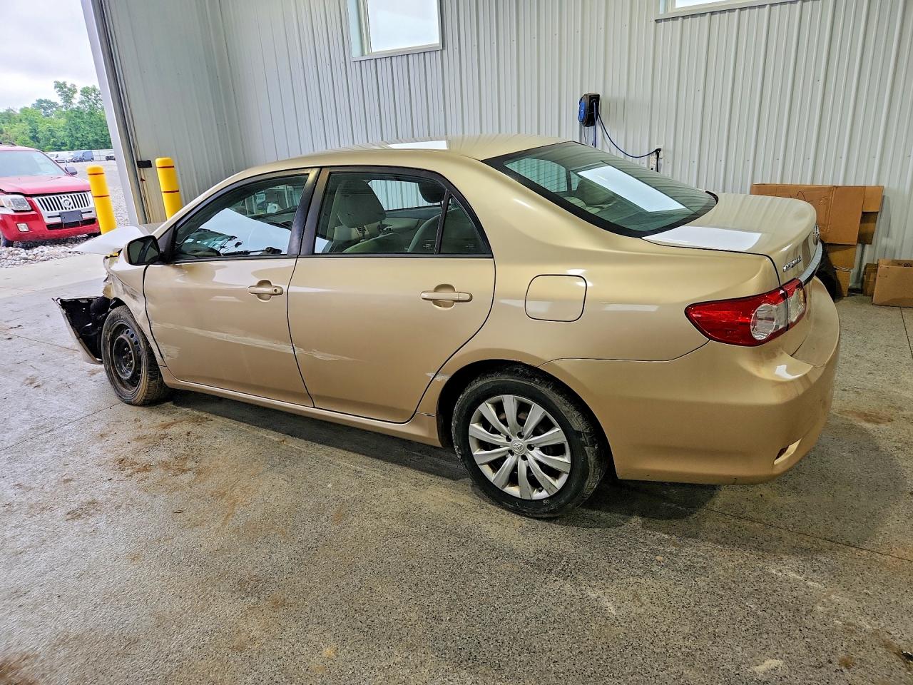 2012 Toyota Corolla Le Beige vin: 5YFBU4EE7CP039218