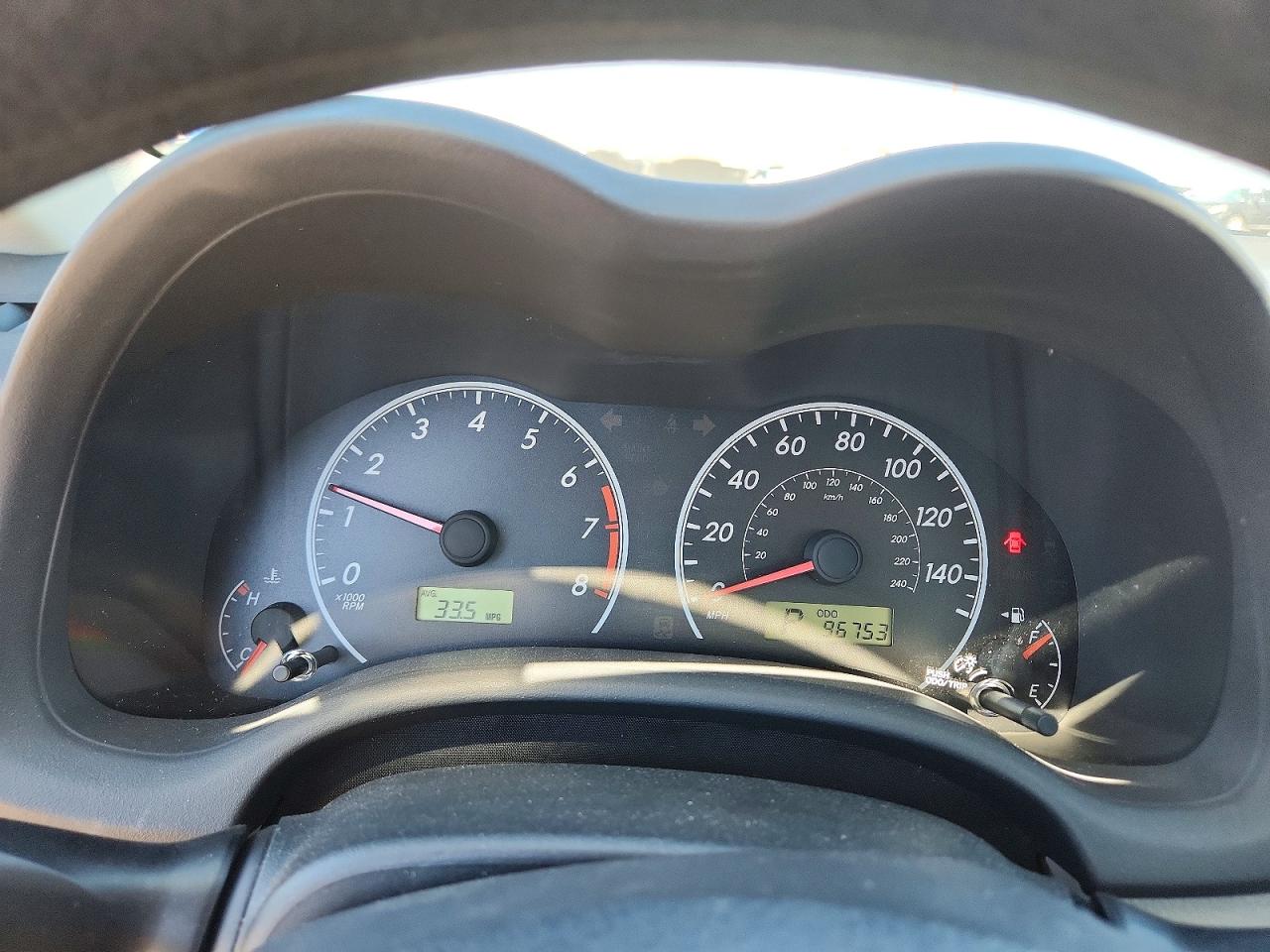 2012 Toyota Corolla Le Silver vin: 5YFBU4EE7CP052289