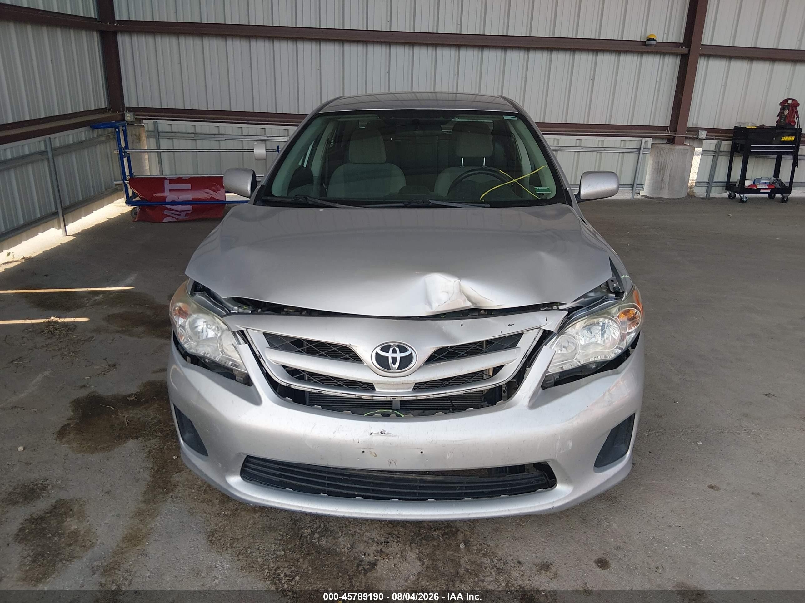 2012 Toyota Corolla Le Silver vin: 5YFBU4EE7CP060005